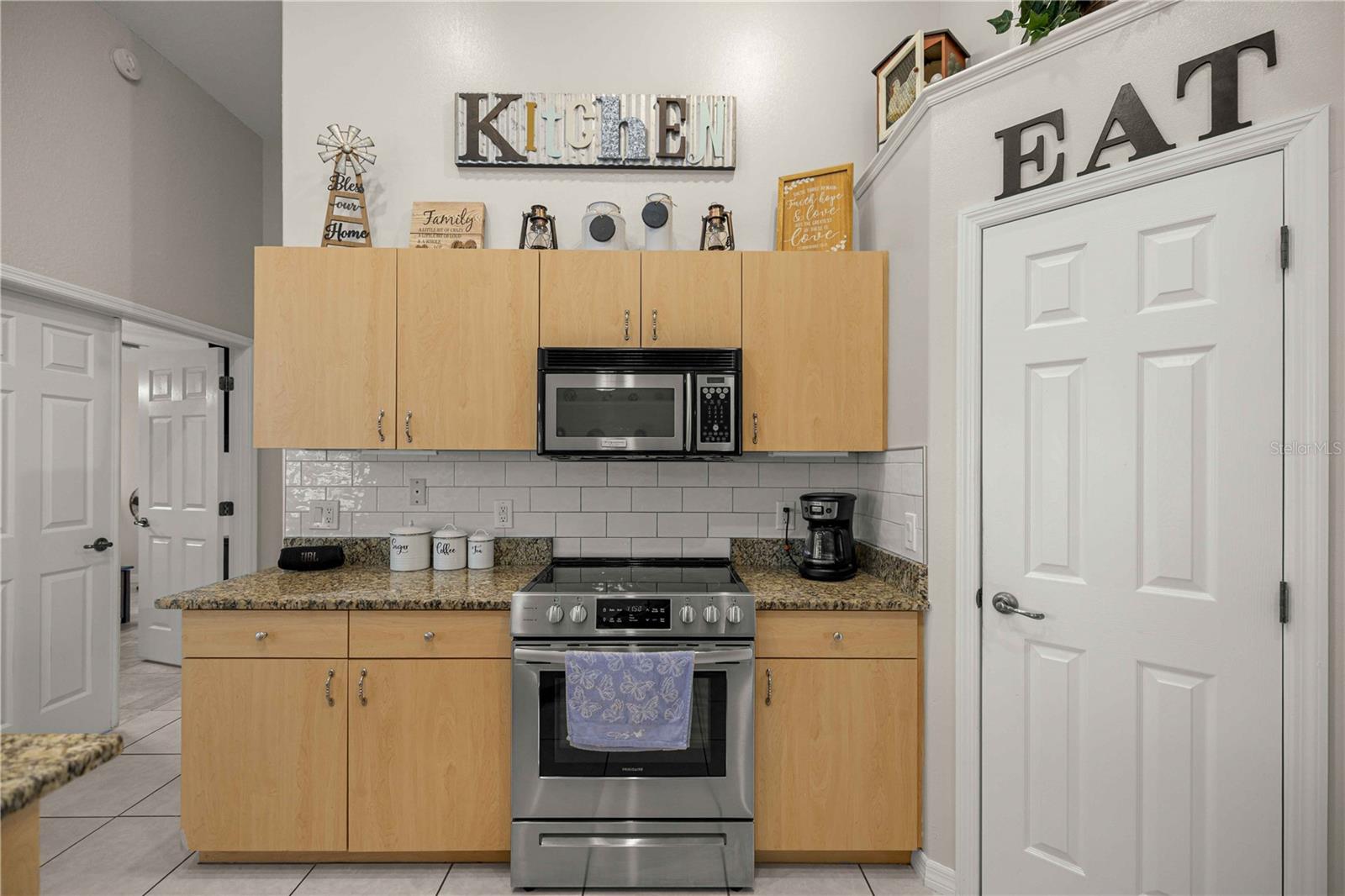 8061 SW 134TH LOOP