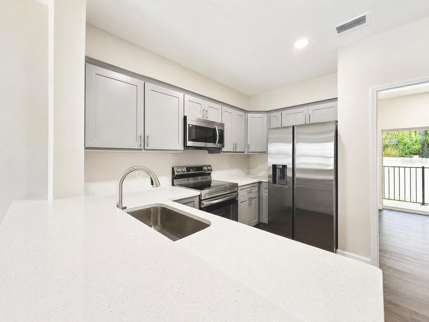 2540 NW 2 ST #206