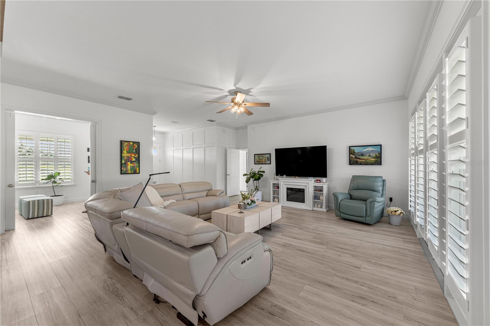 2065 NW 79TH LOOP