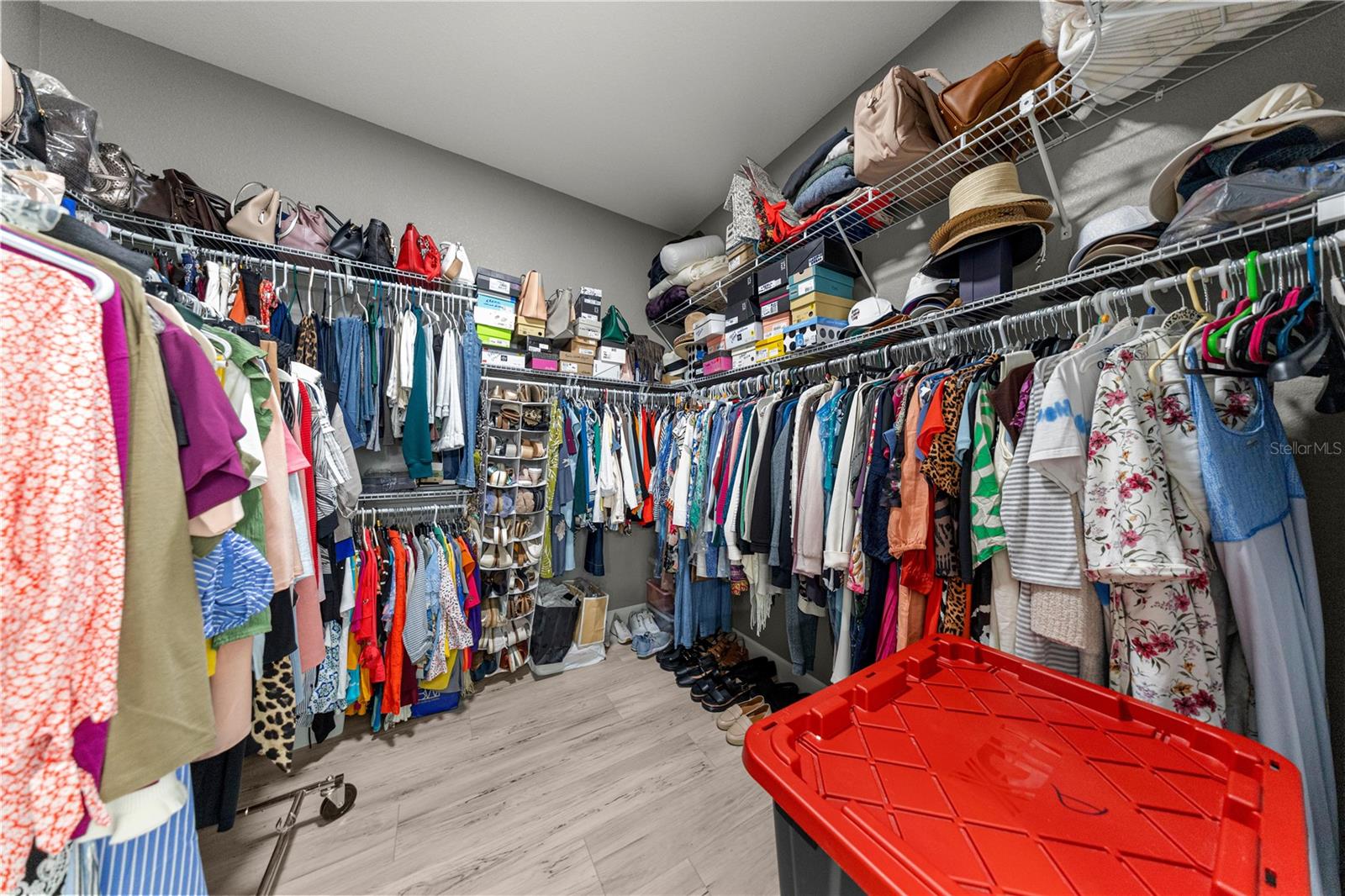 2065 NW 79TH LOOP