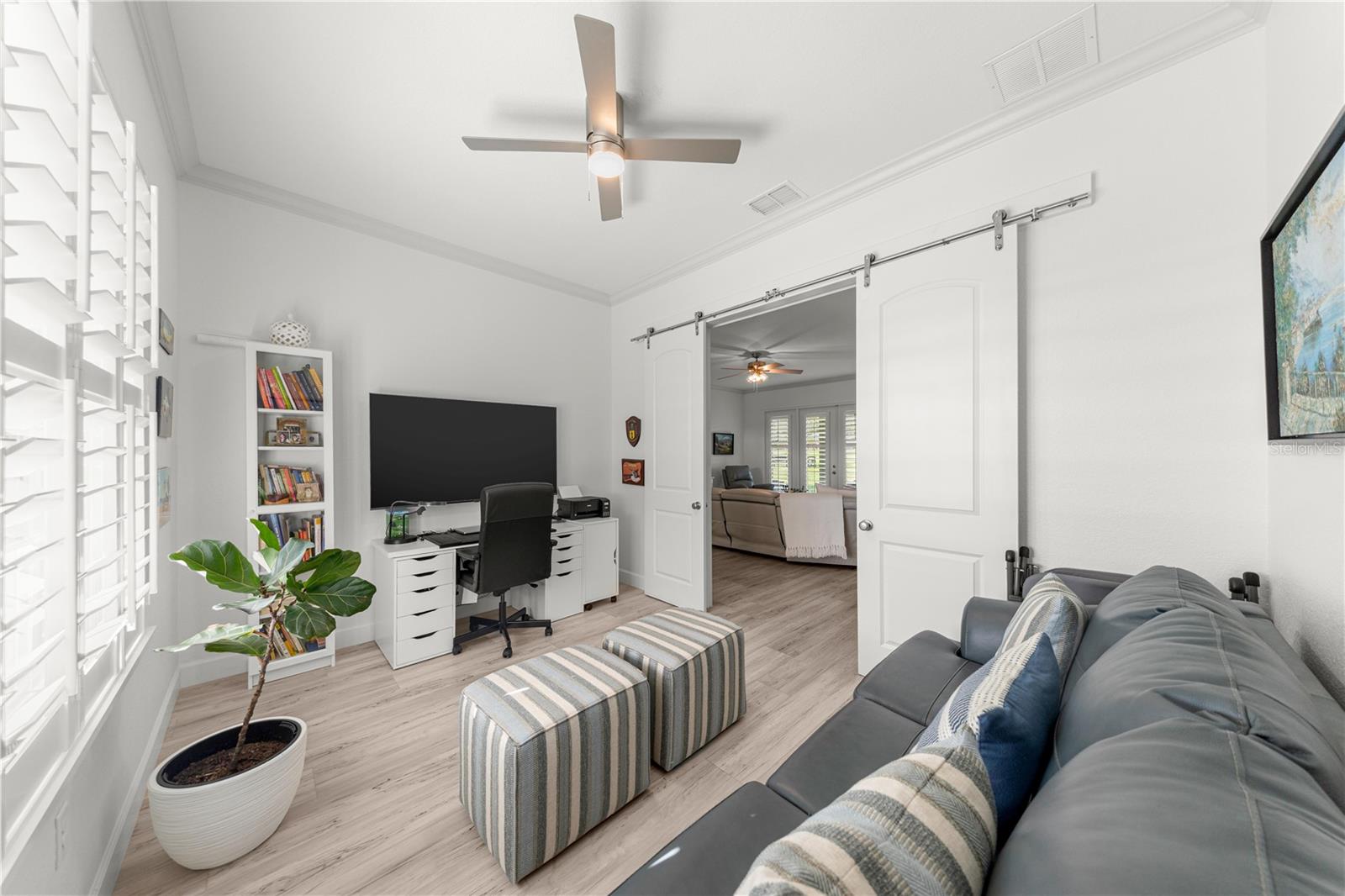 2065 NW 79TH LOOP