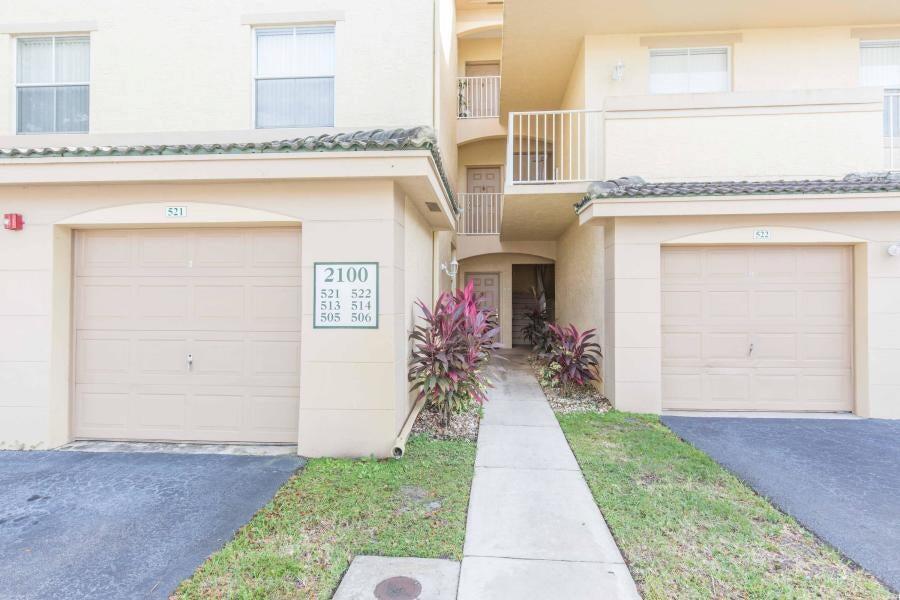 2100 Greenview Shores Boulevard 505