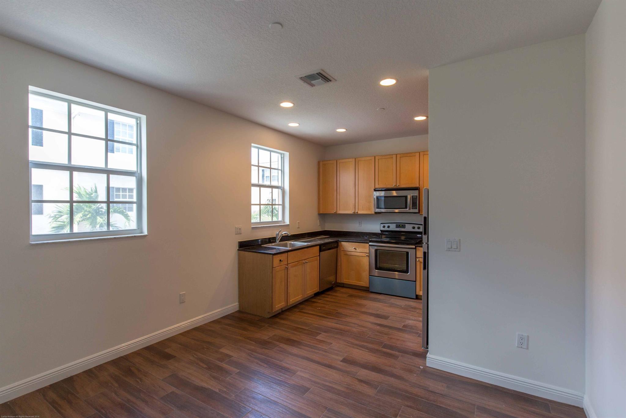 2502 N Dixie Highway 47