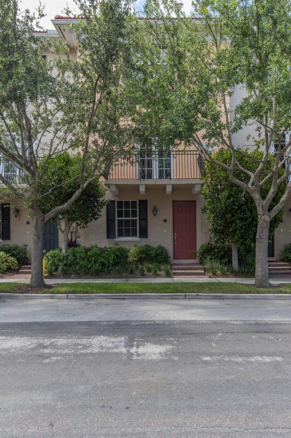 2502 N Dixie Highway 47