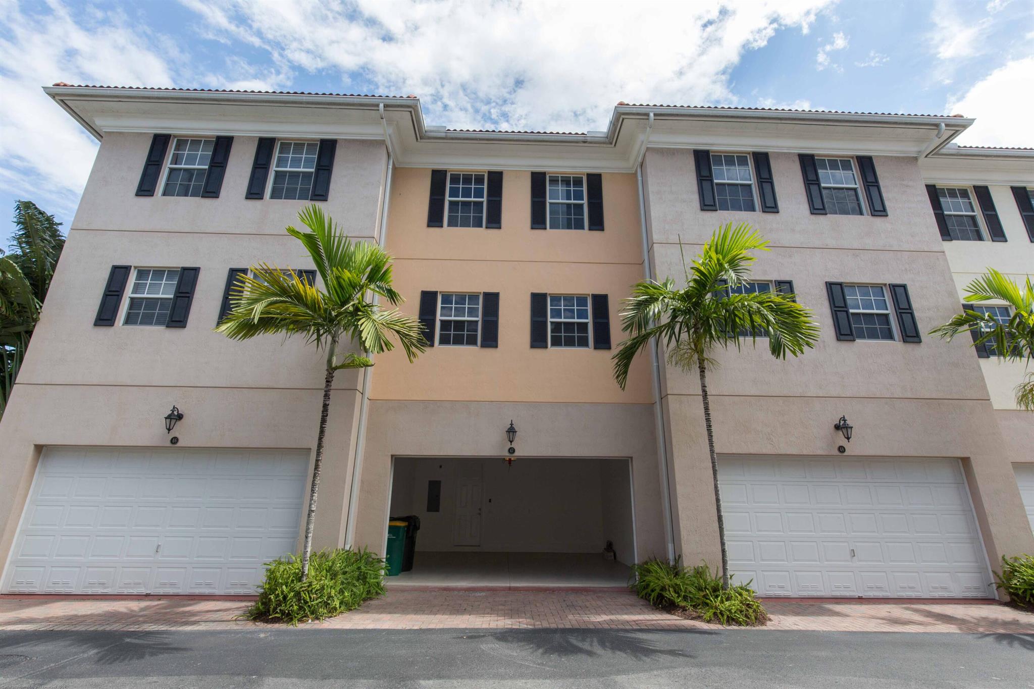 2502 N Dixie Highway 47