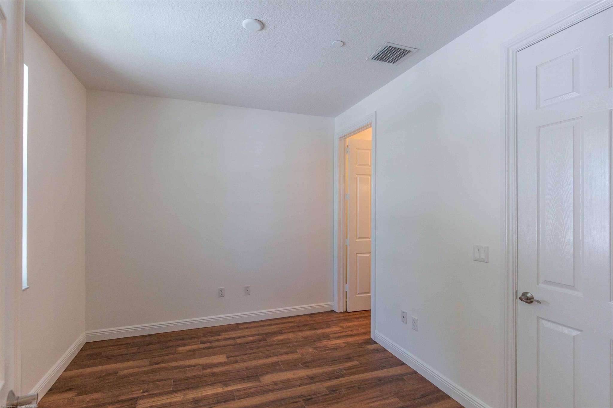 2502 N Dixie Highway 47