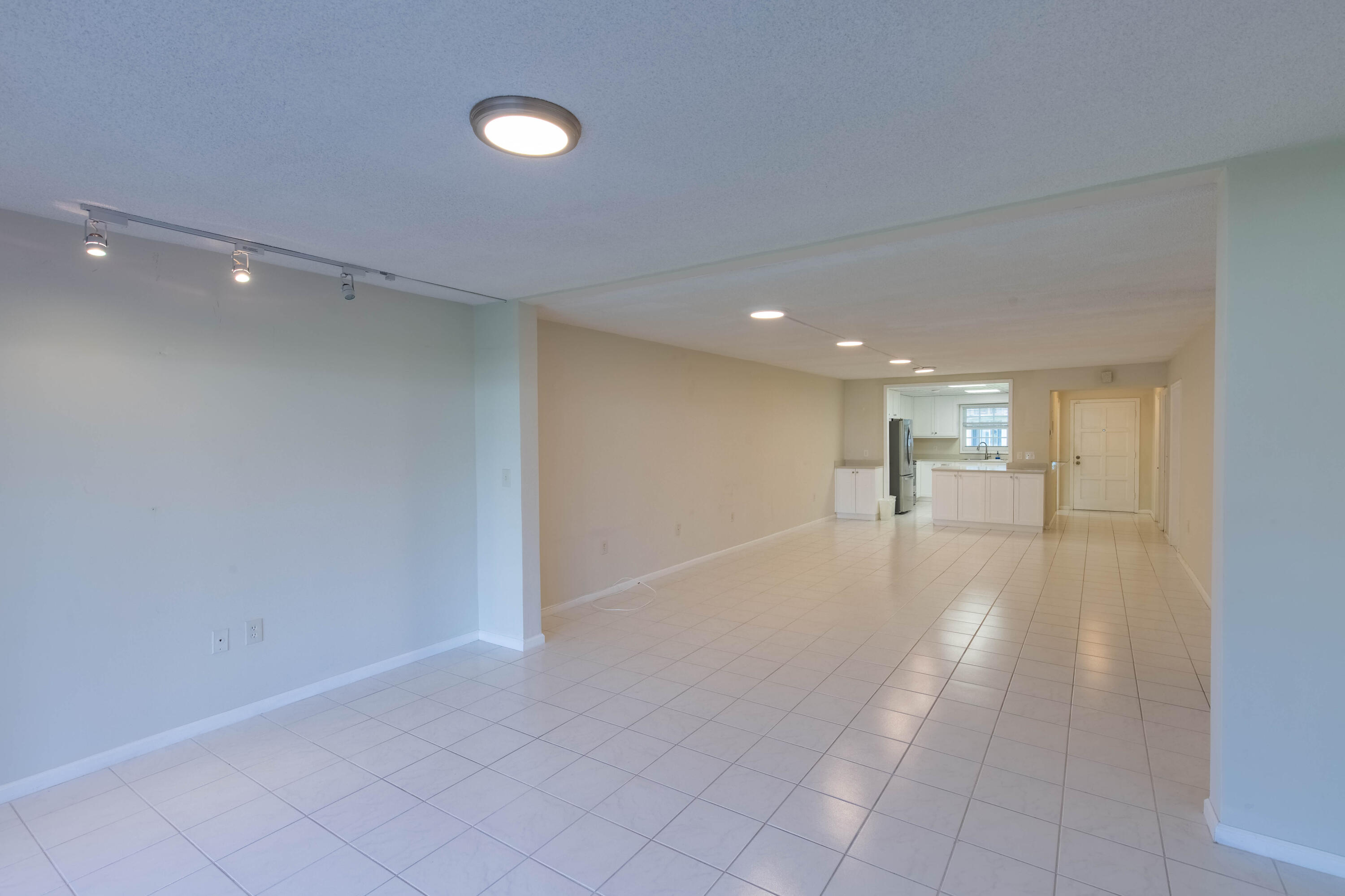 145 Boulevard 107