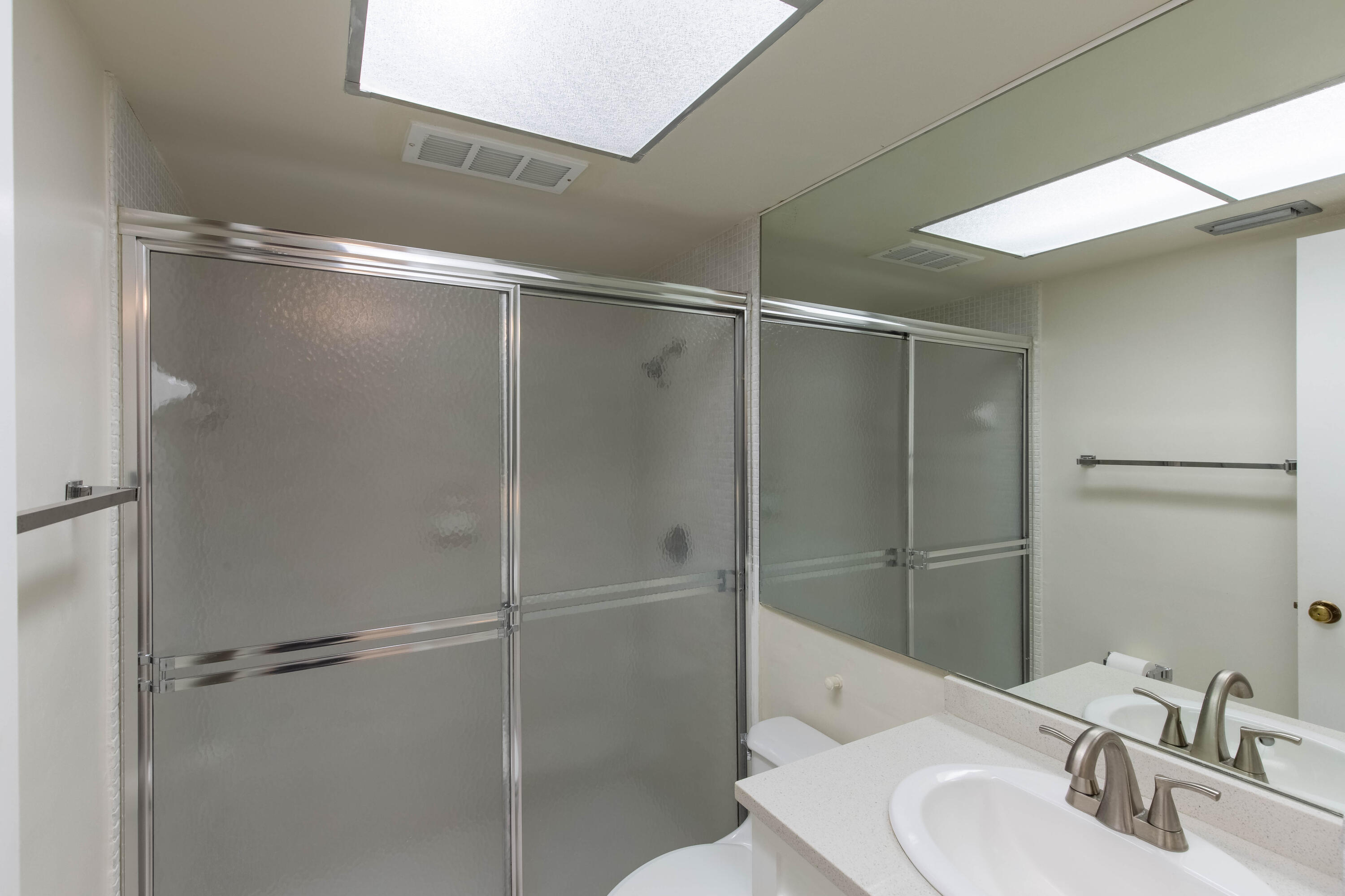 145 Boulevard 107