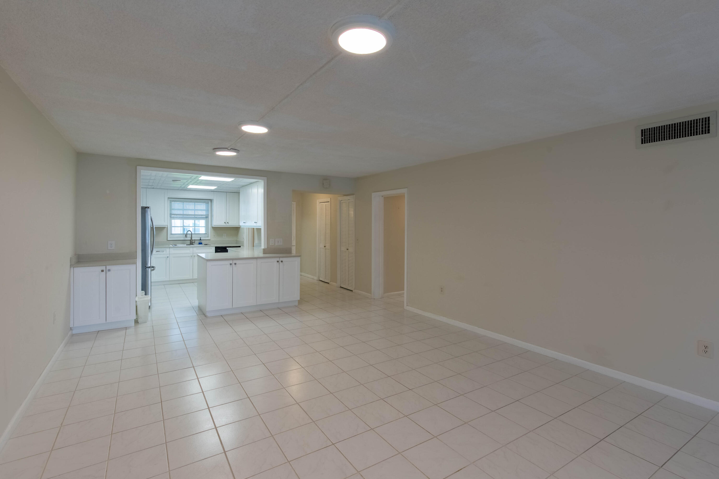 145 Boulevard 107