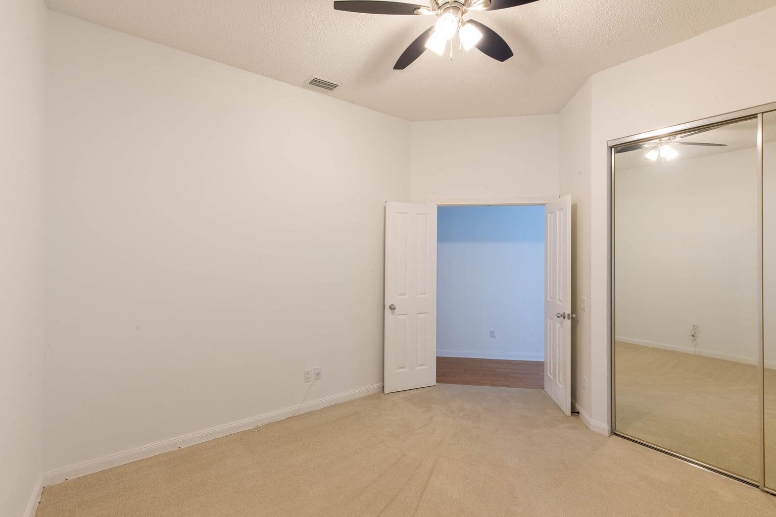 179 E Tall Oaks Circle