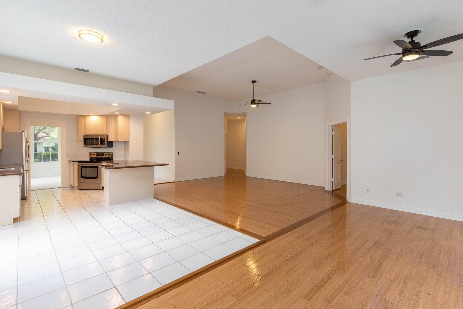 179 E Tall Oaks Circle