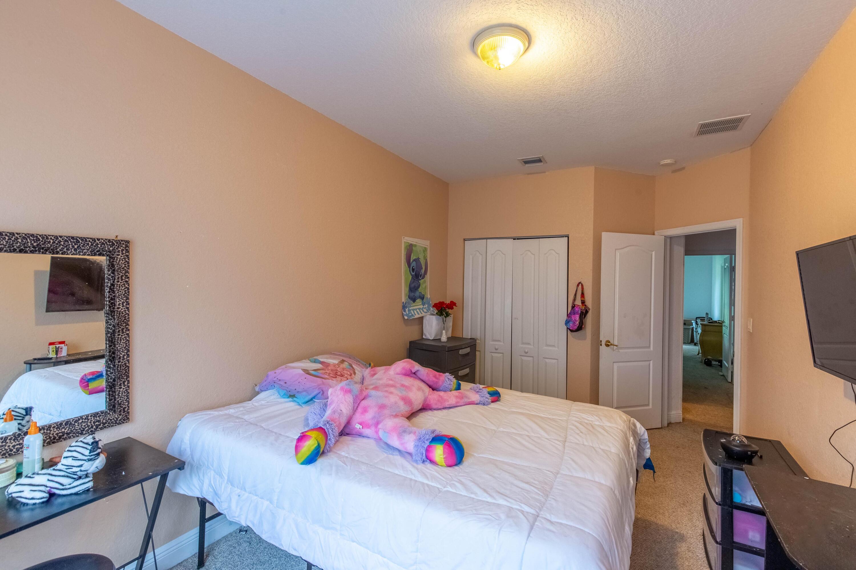 12768 Westhampton Circle