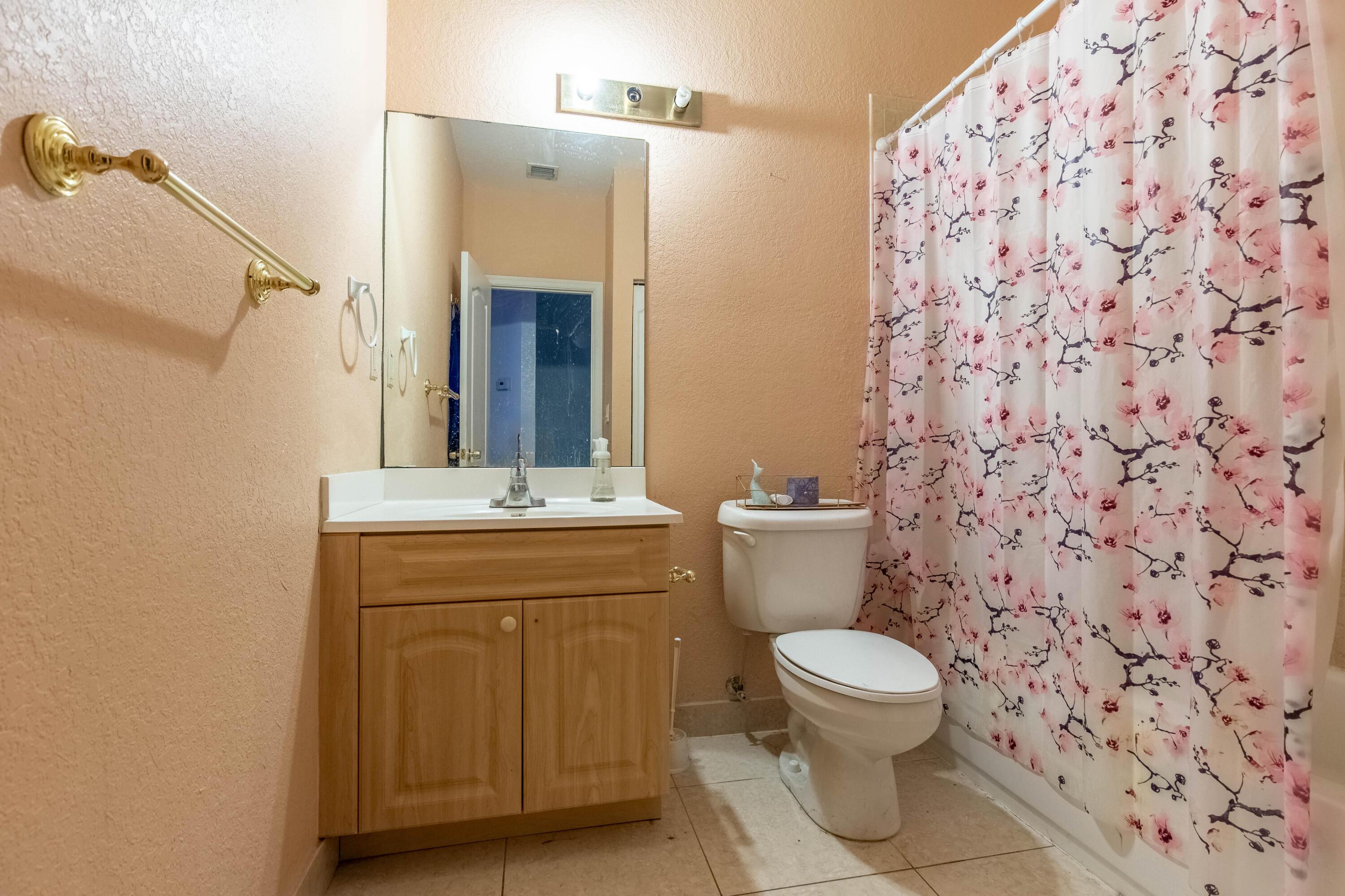 12768 Westhampton Circle