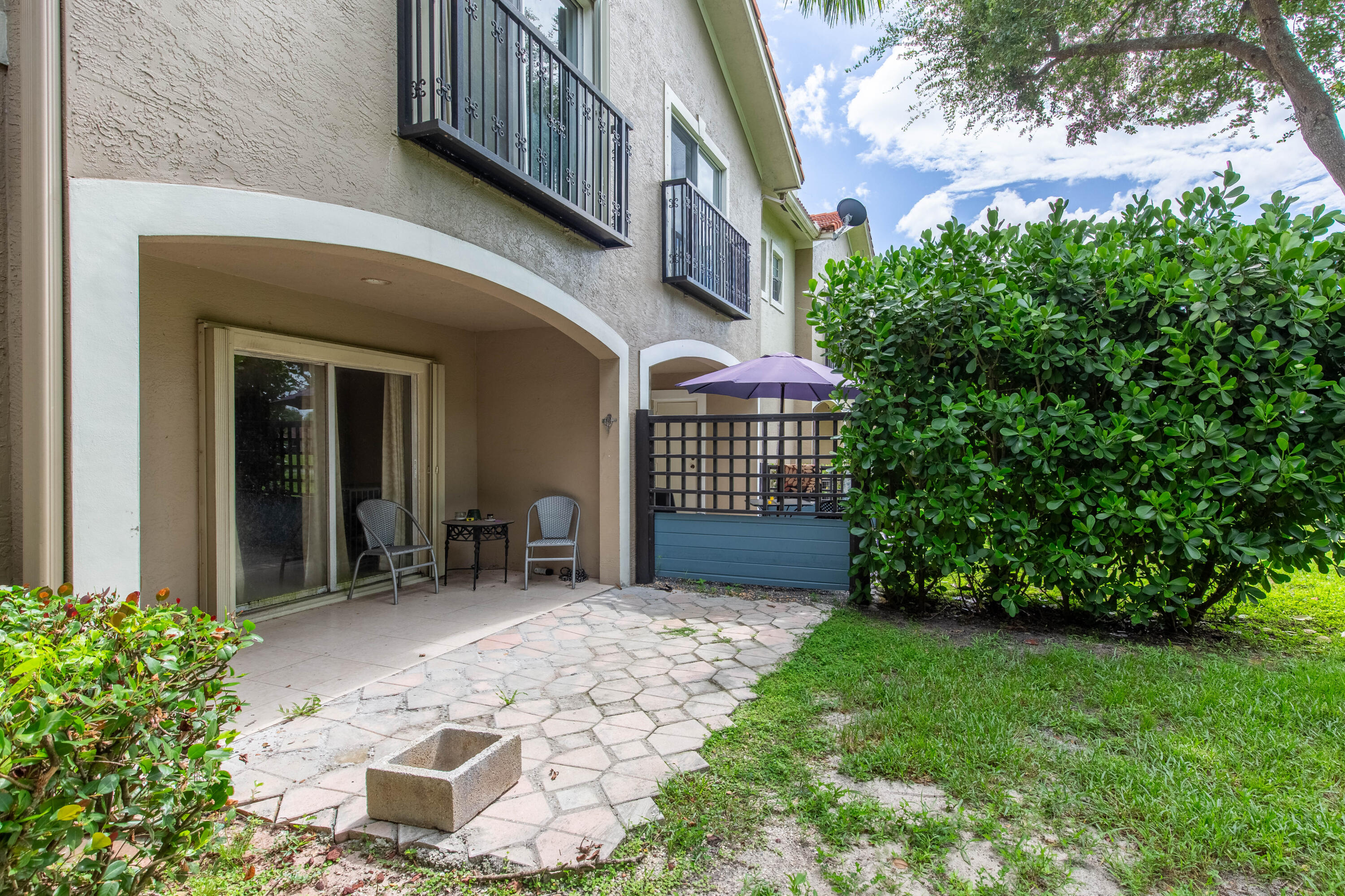 12768 Westhampton Circle