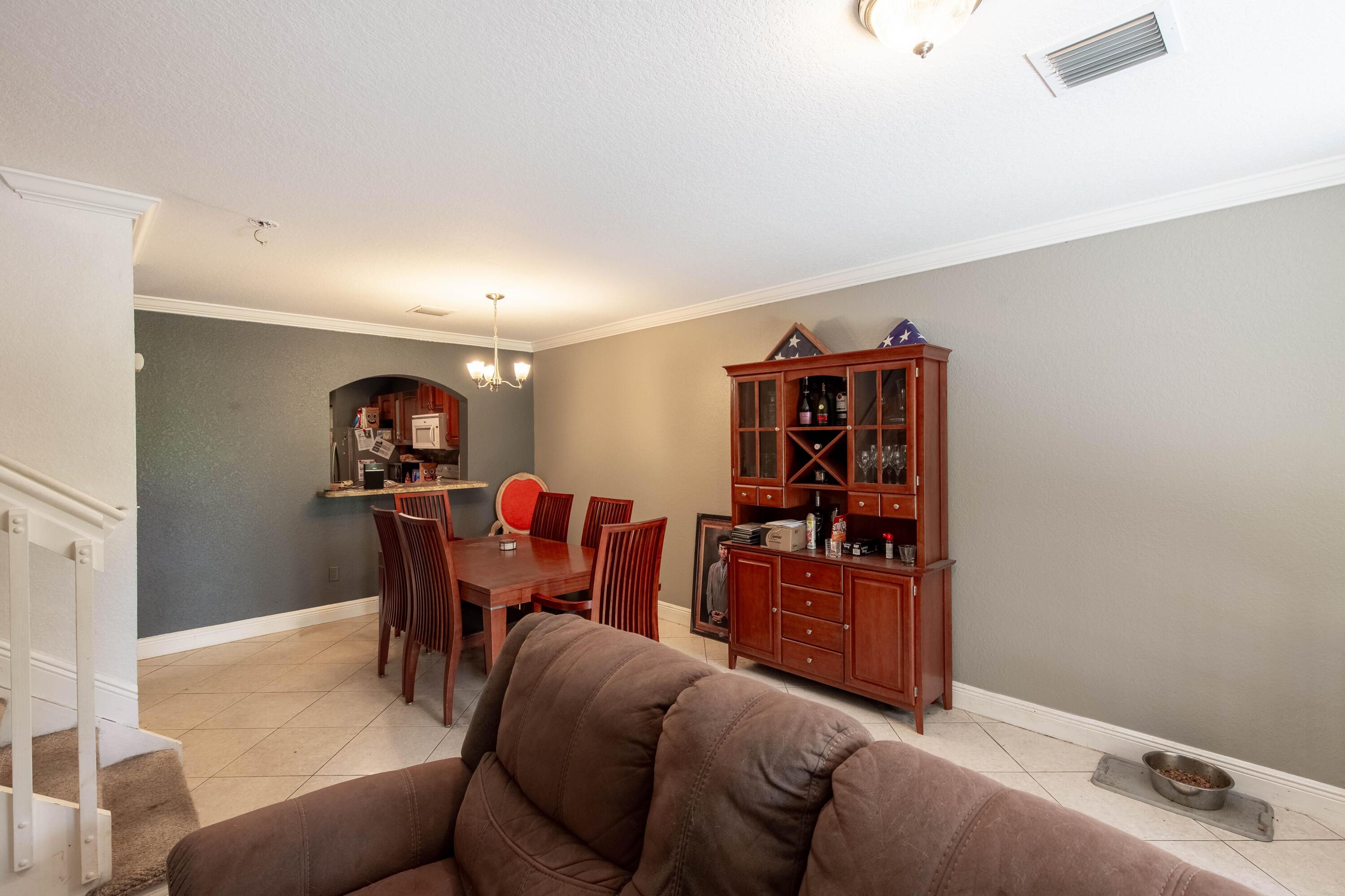 12768 Westhampton Circle