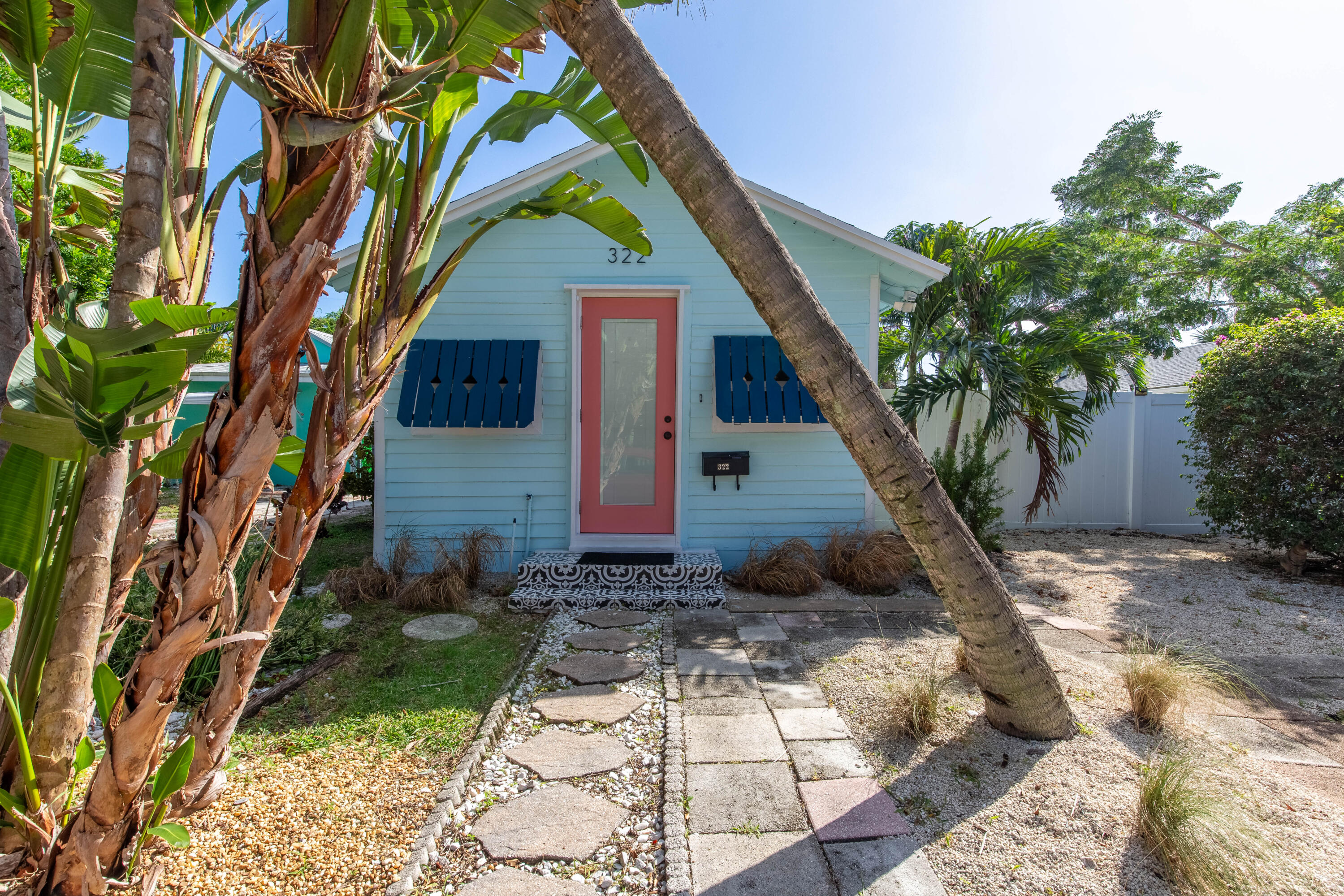 322 N D Street
