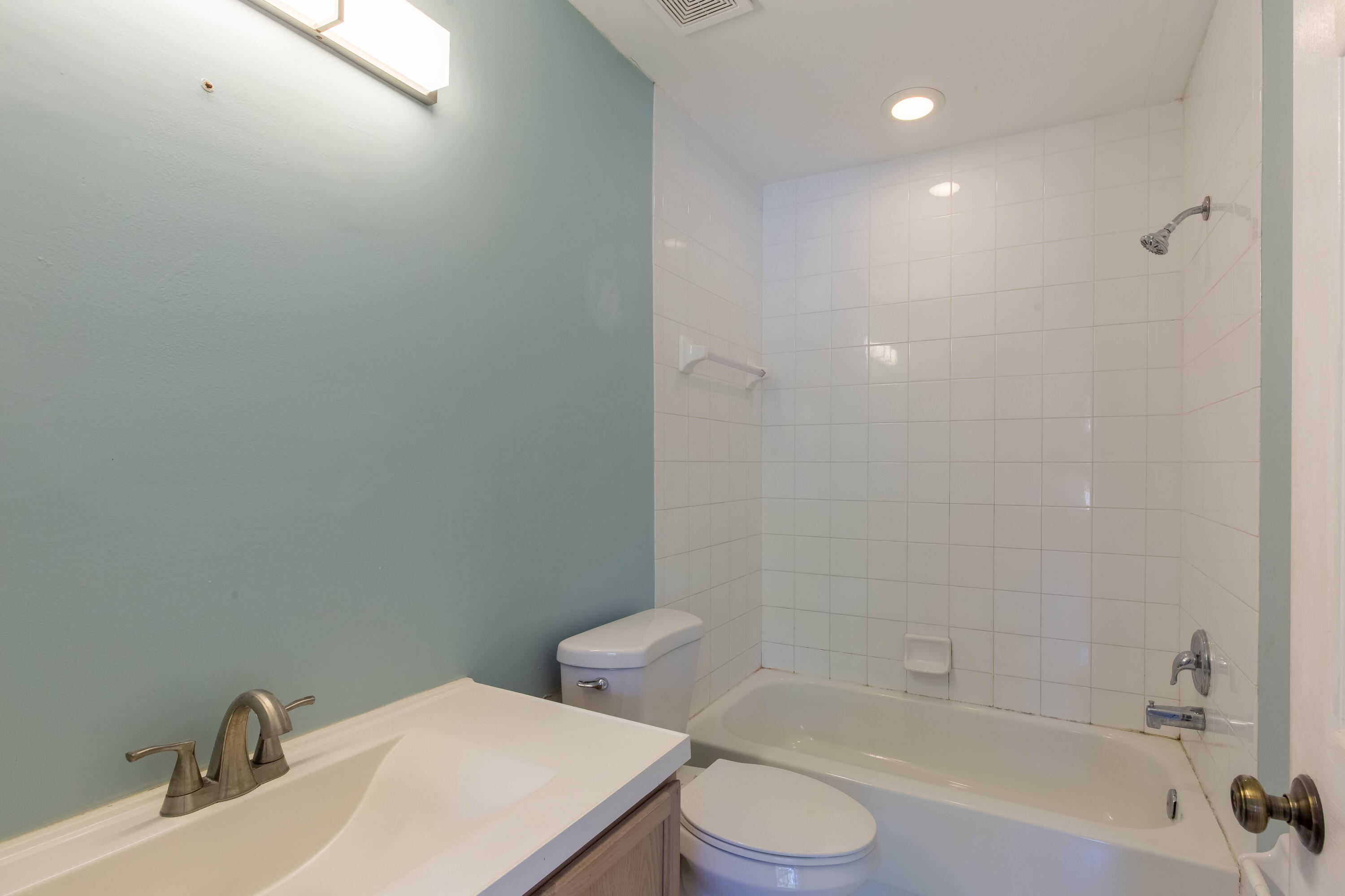 6954 Oak Bridge Lane