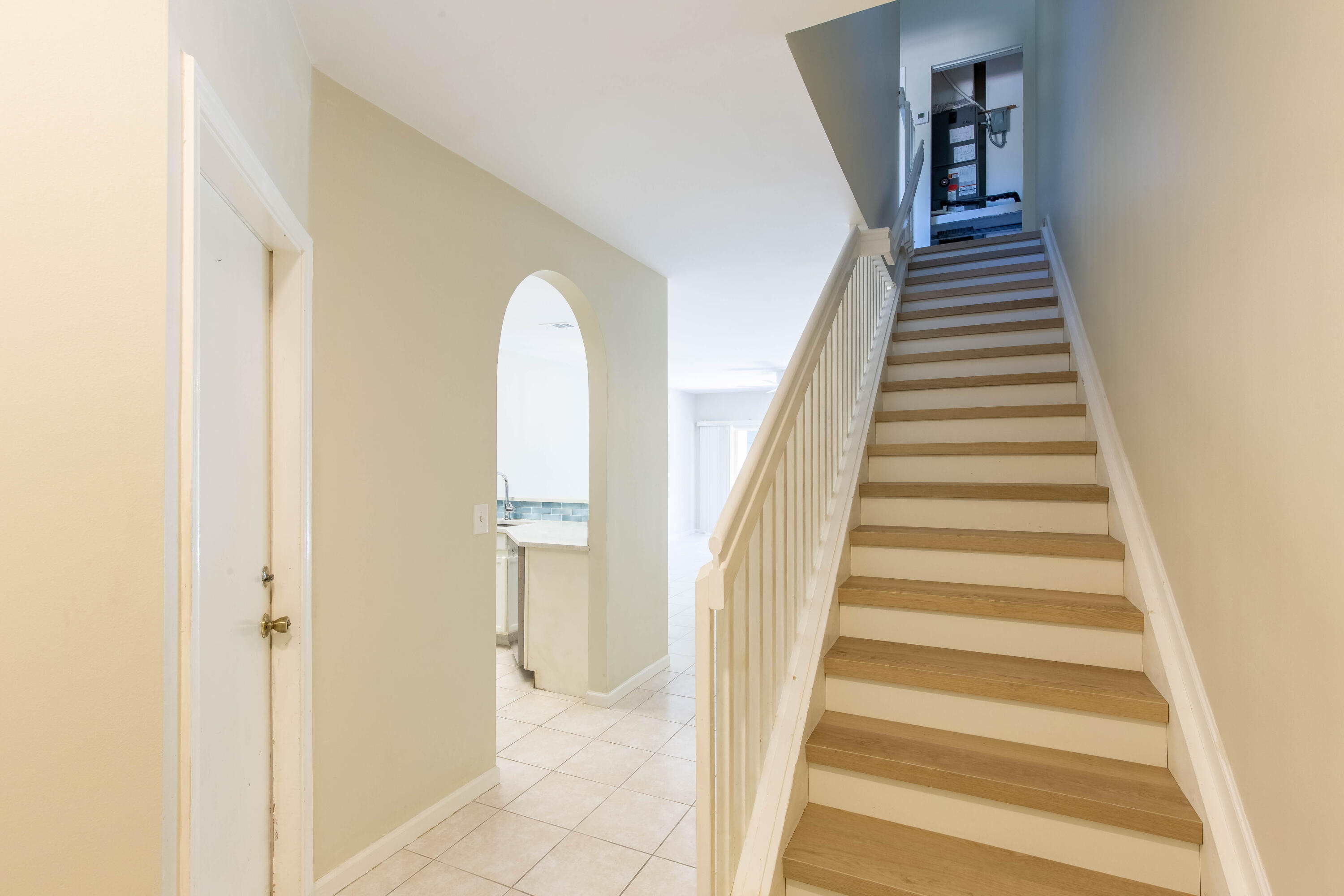 6954 Oak Bridge Lane