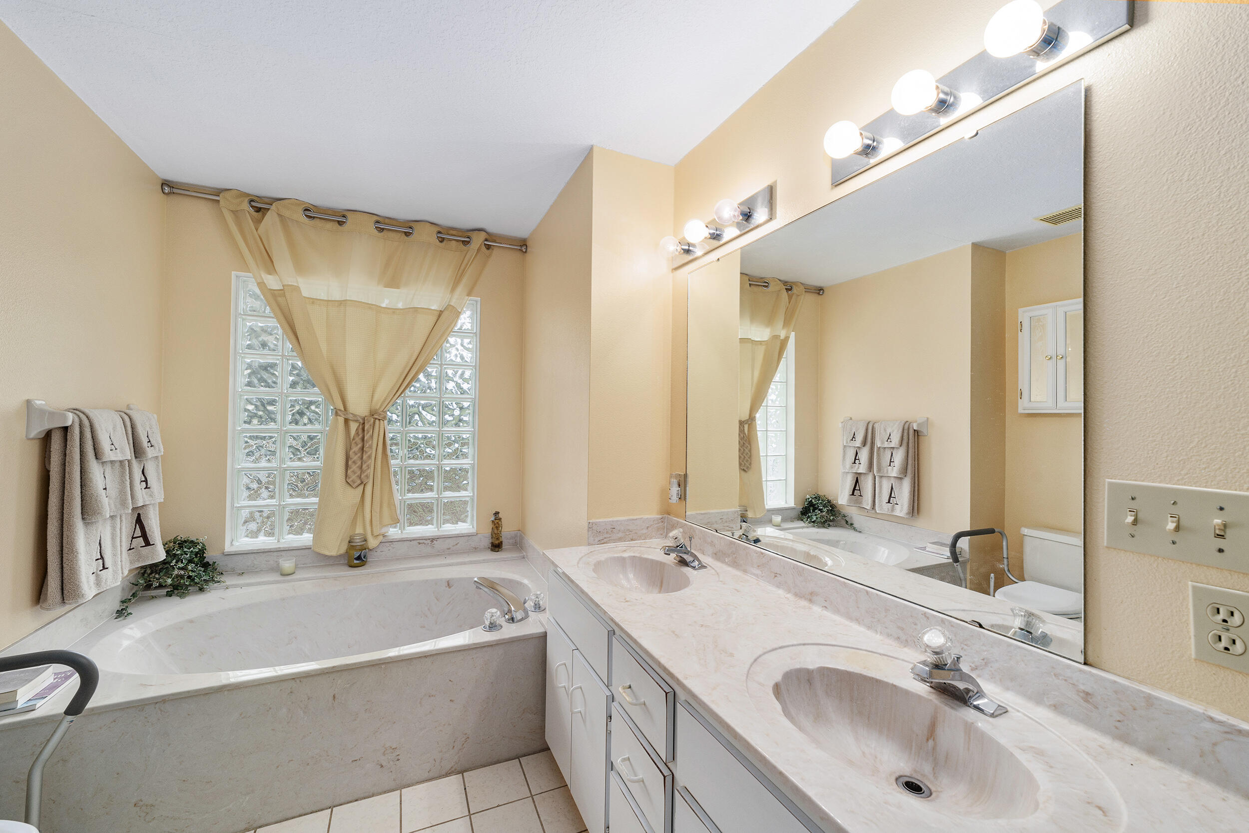 13371 NE Us Highway 27 Alt Highway