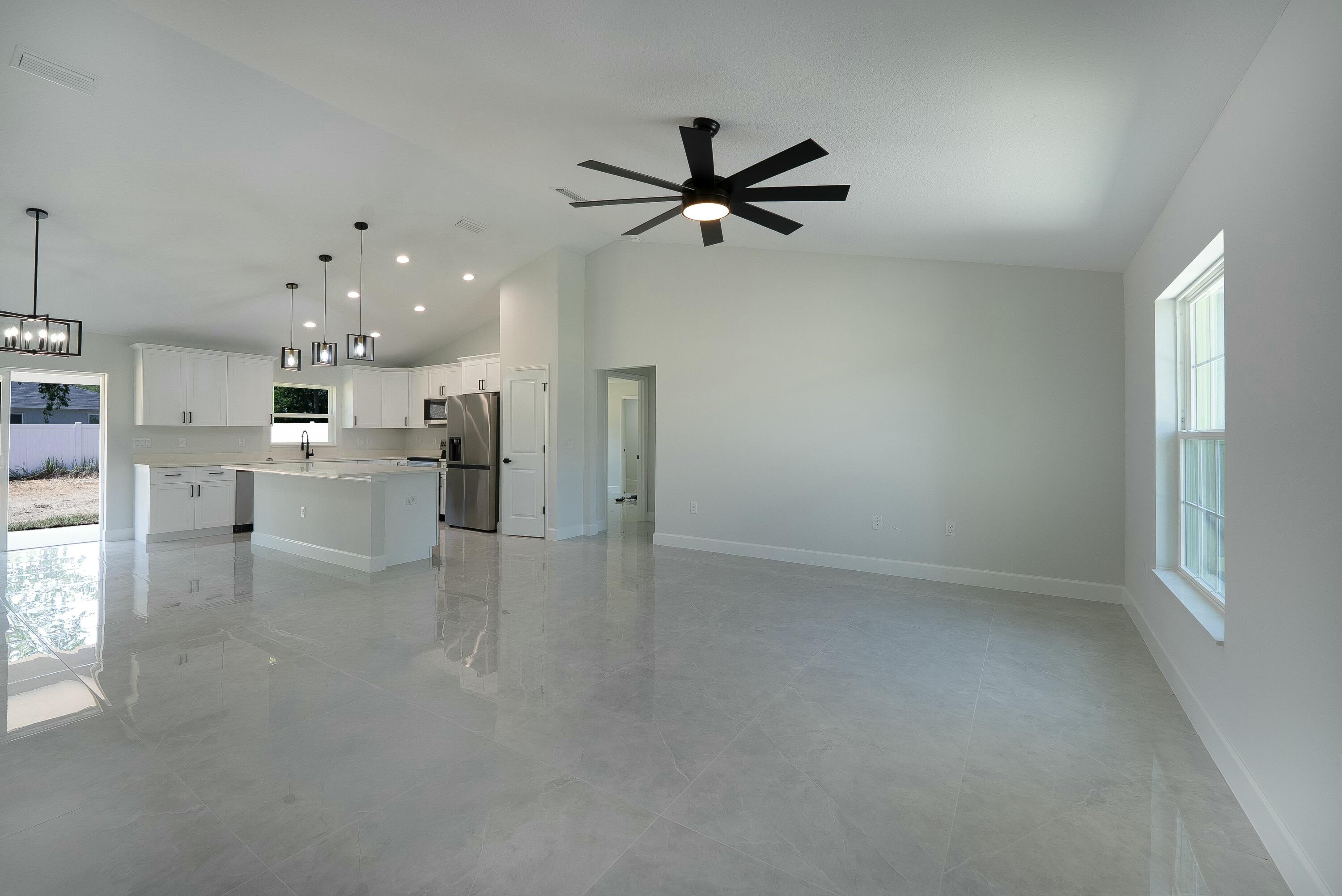 112 Juniper Run