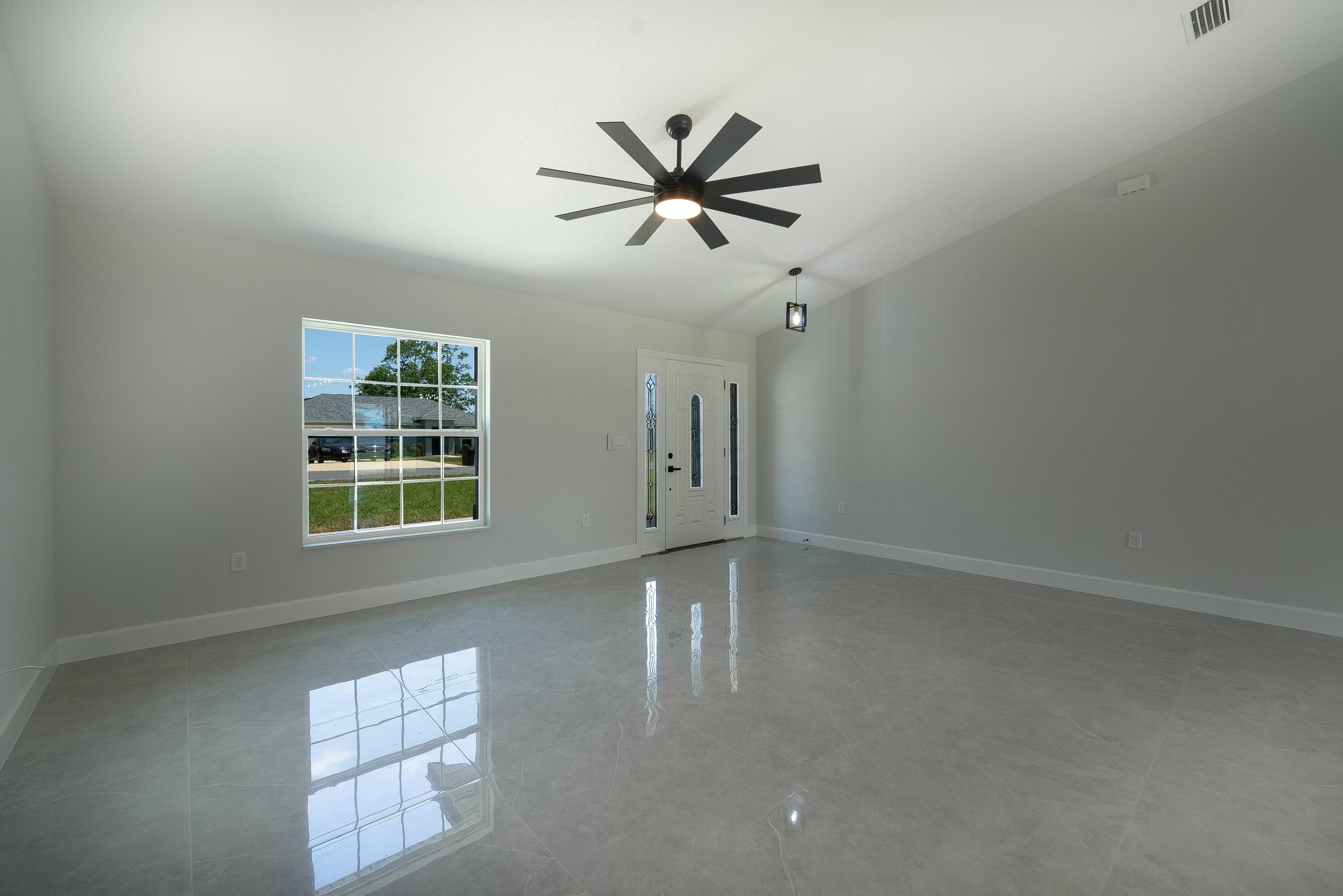 112 Juniper Run