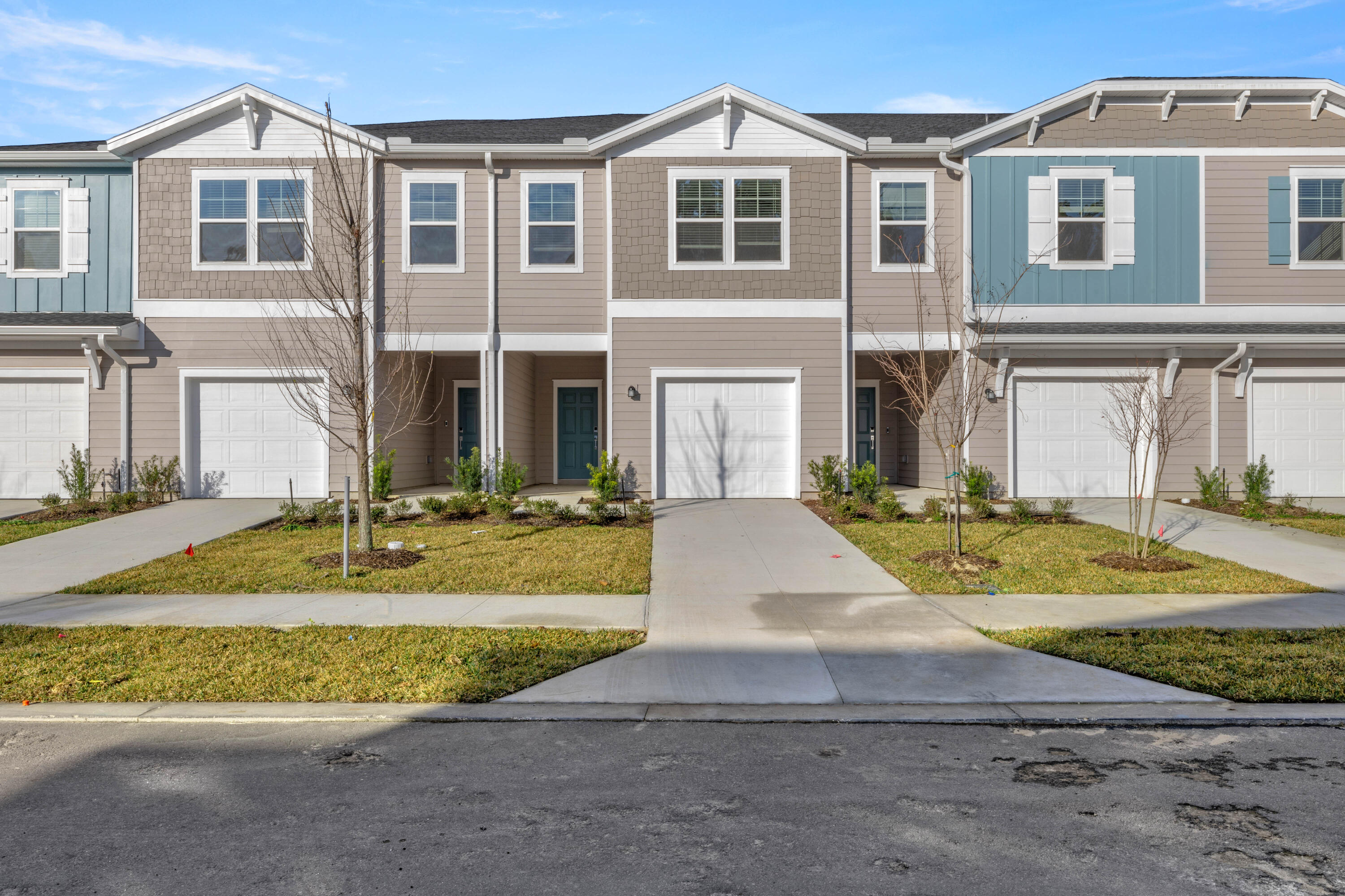 3529 SE 37th Court