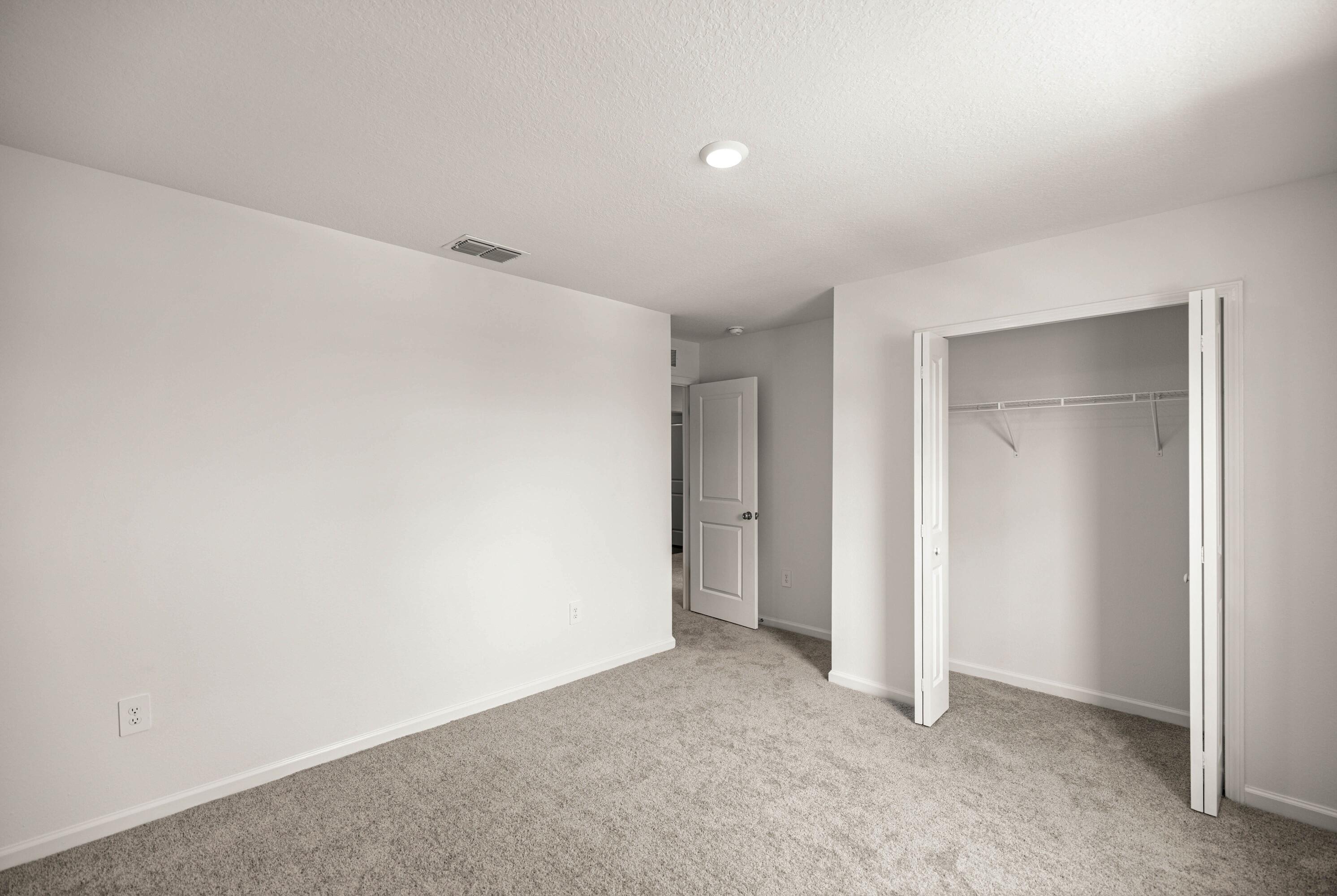 4648 SW 84th St Road