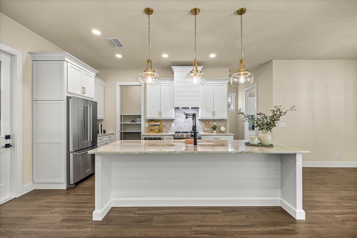 2703 SE 48th Ave Avenue