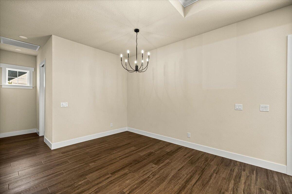 2703 SE 48th Ave Avenue