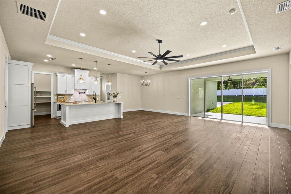 2703 SE 48th Ave Avenue