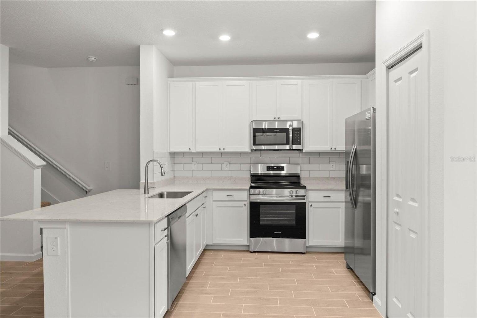 3607 SE 37th Ct Court