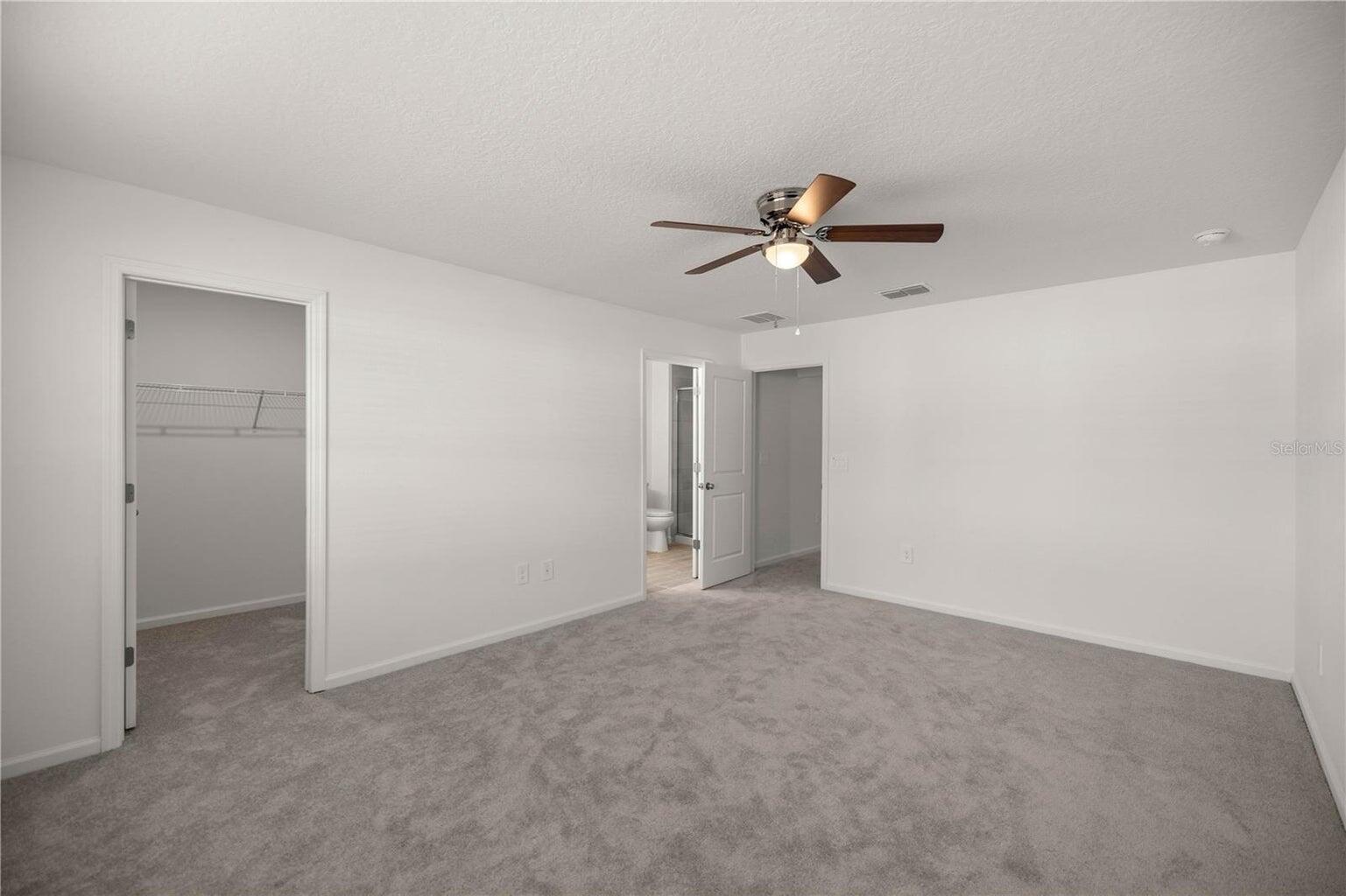 3607 SE 37th Ct Court