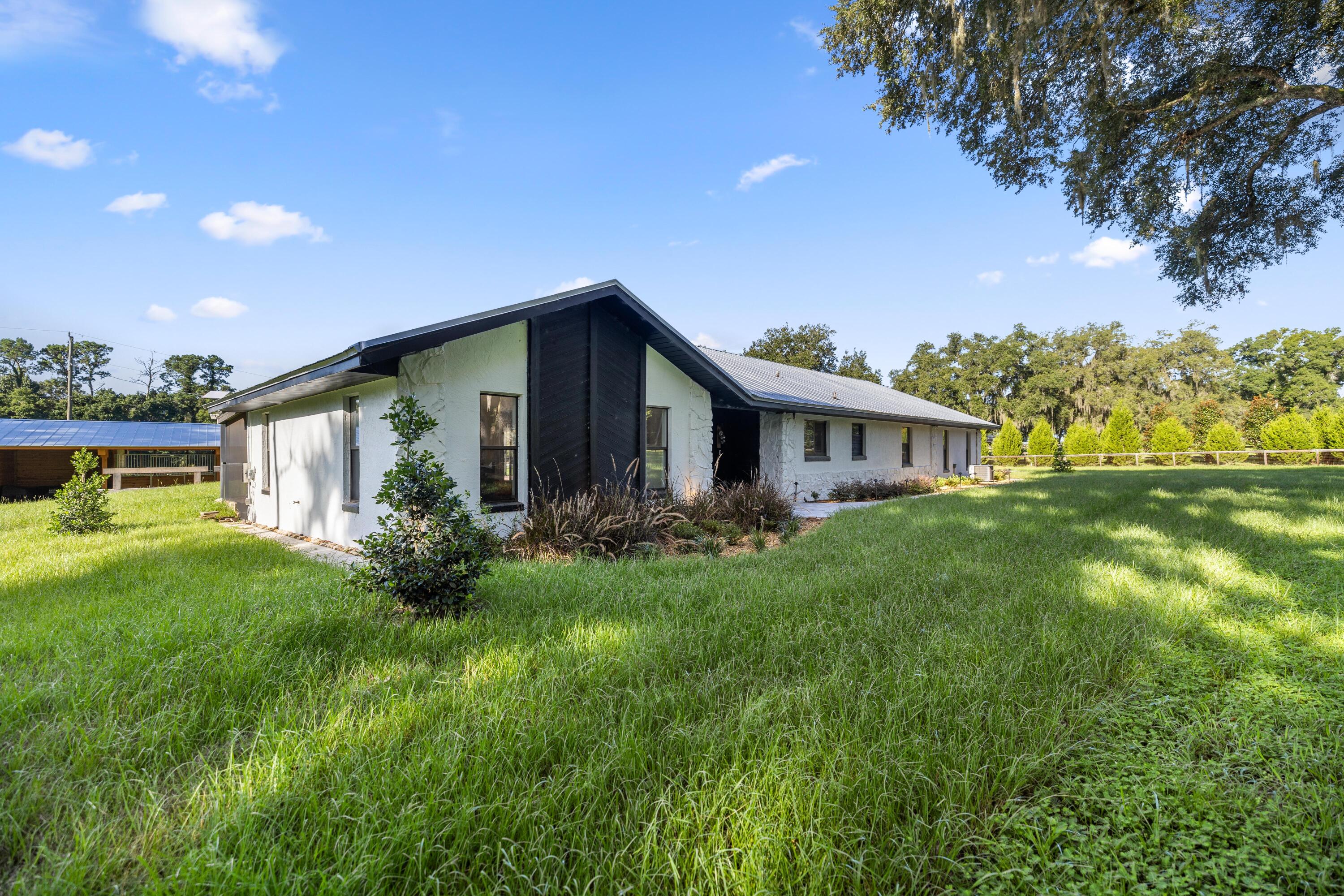 10380 NW 21st Street