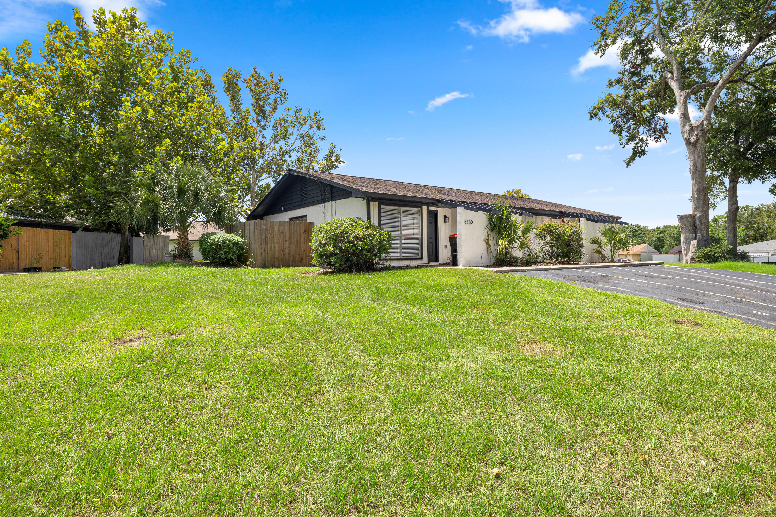 5330 SE 28th Lane