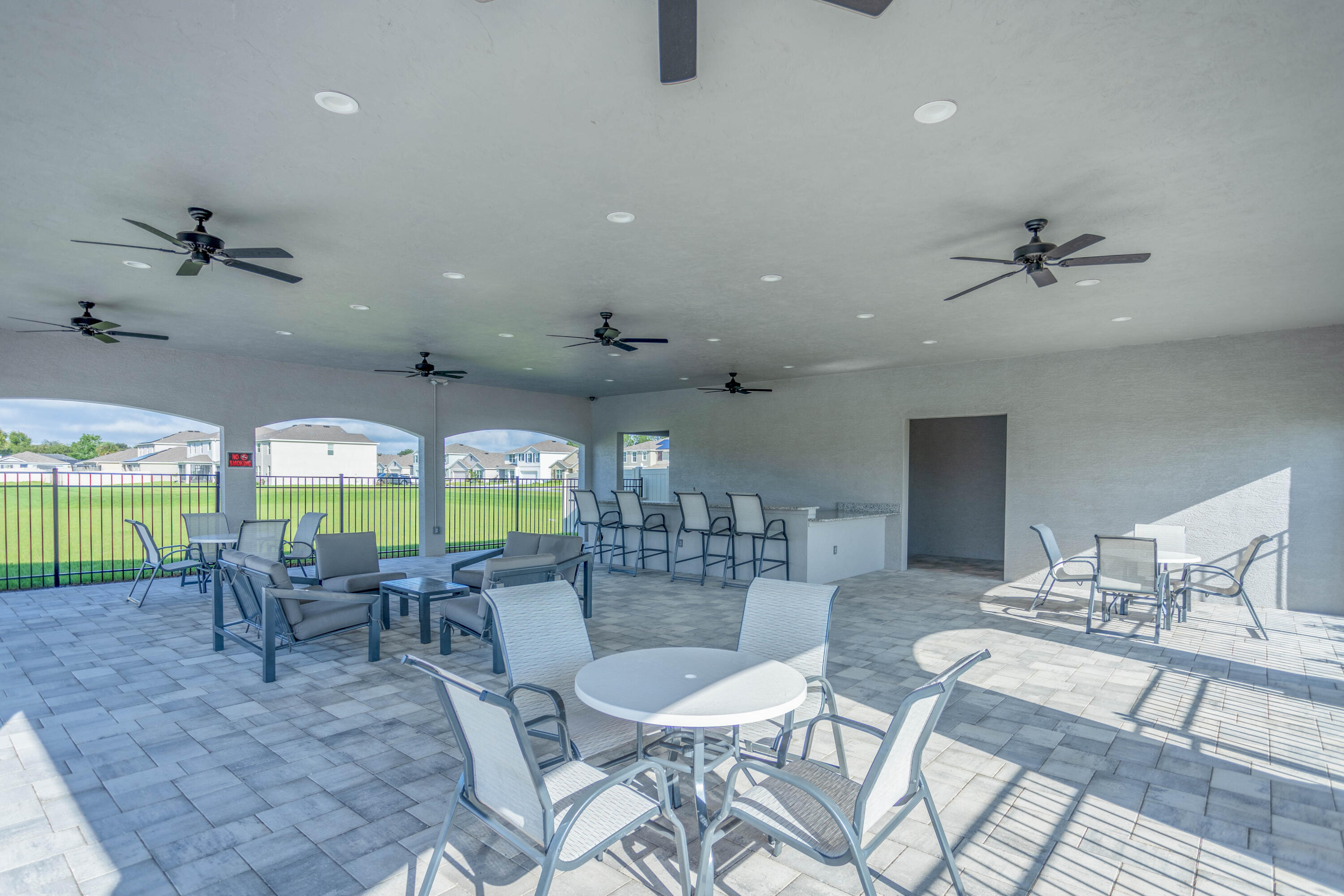 8904 SW 50th Terrace