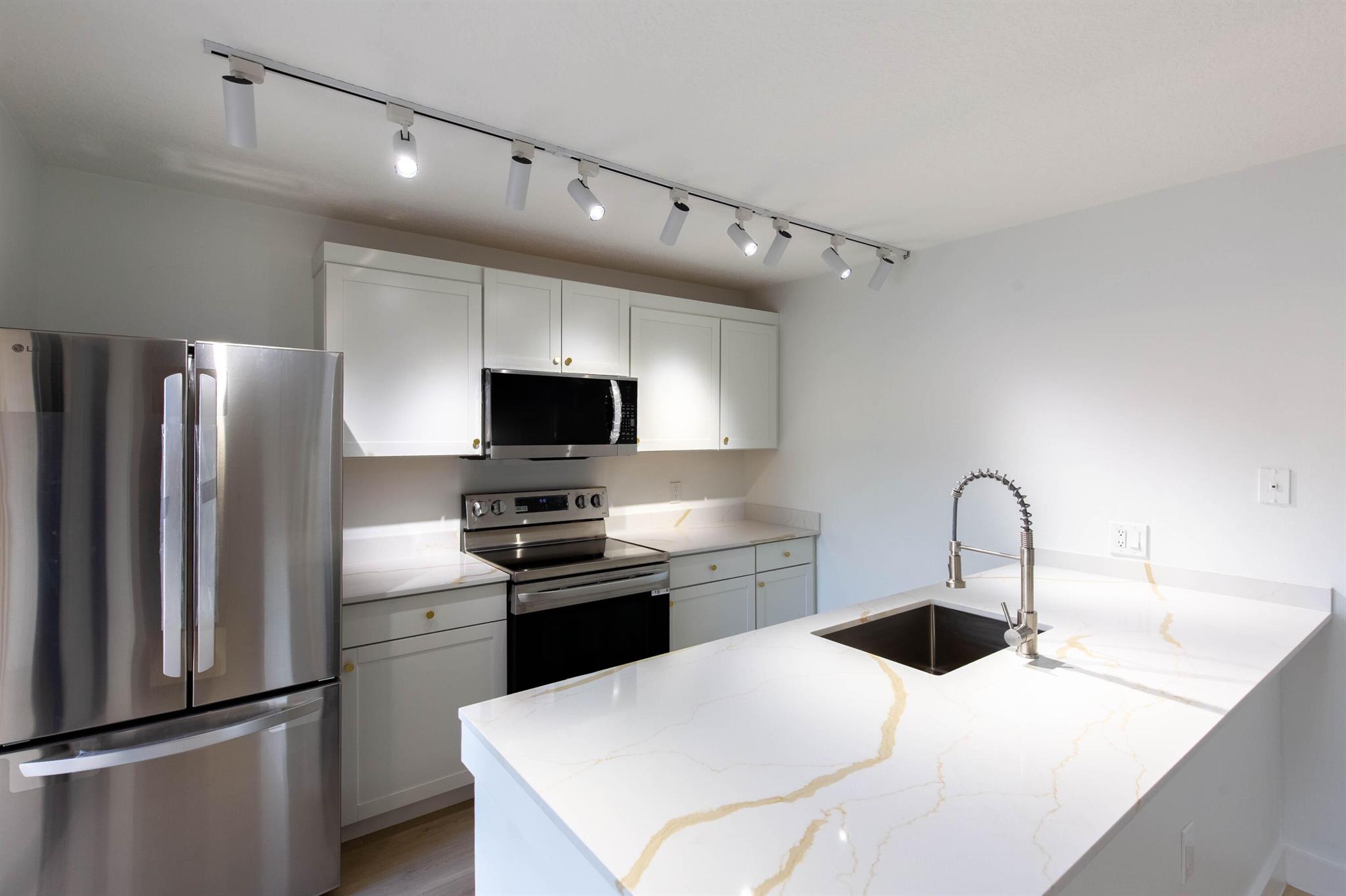 855 Blue Ridge Circle 855