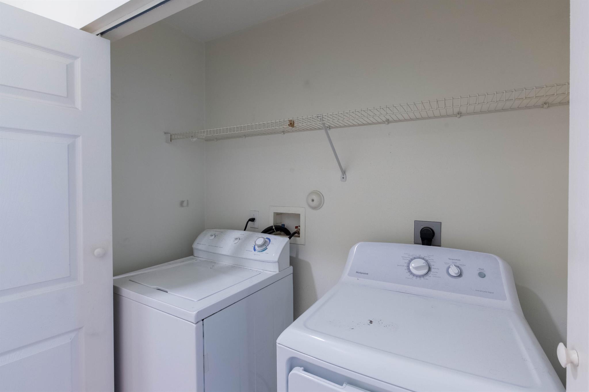 6916 Crooked Fence Drive