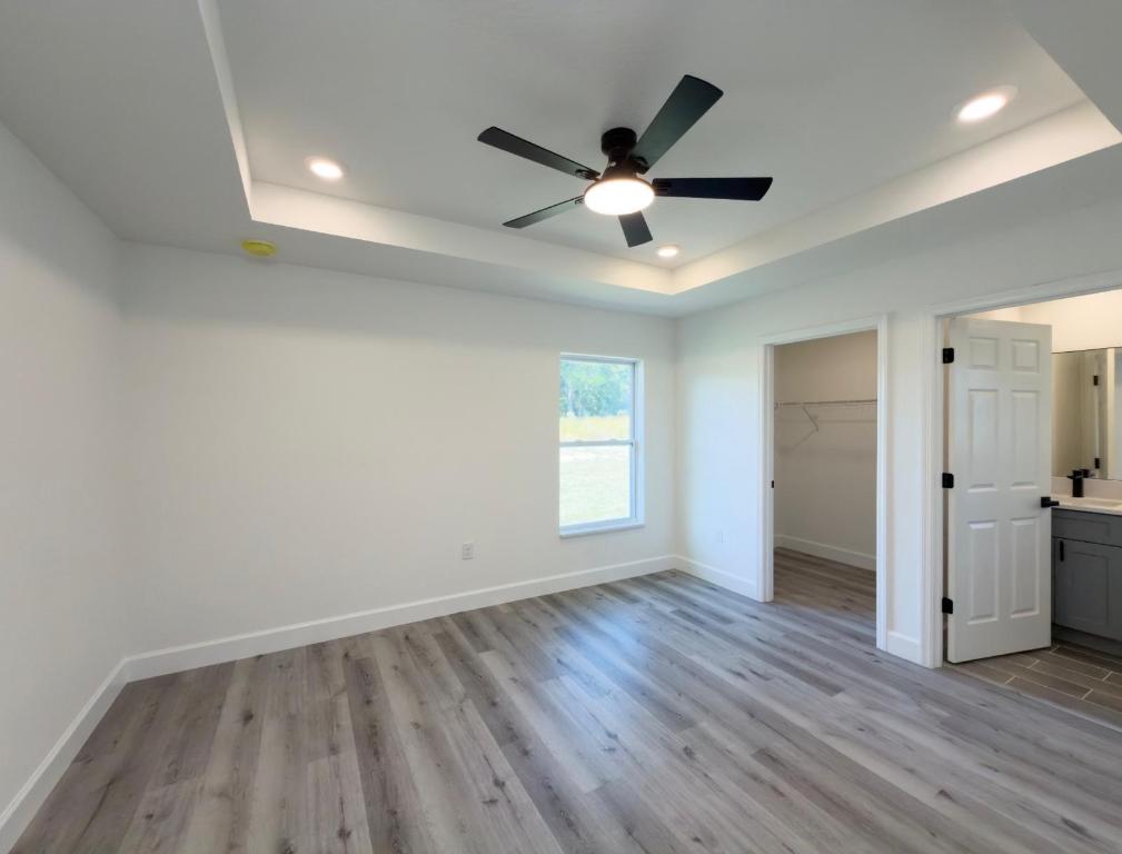 24 Locust Loop Drive
