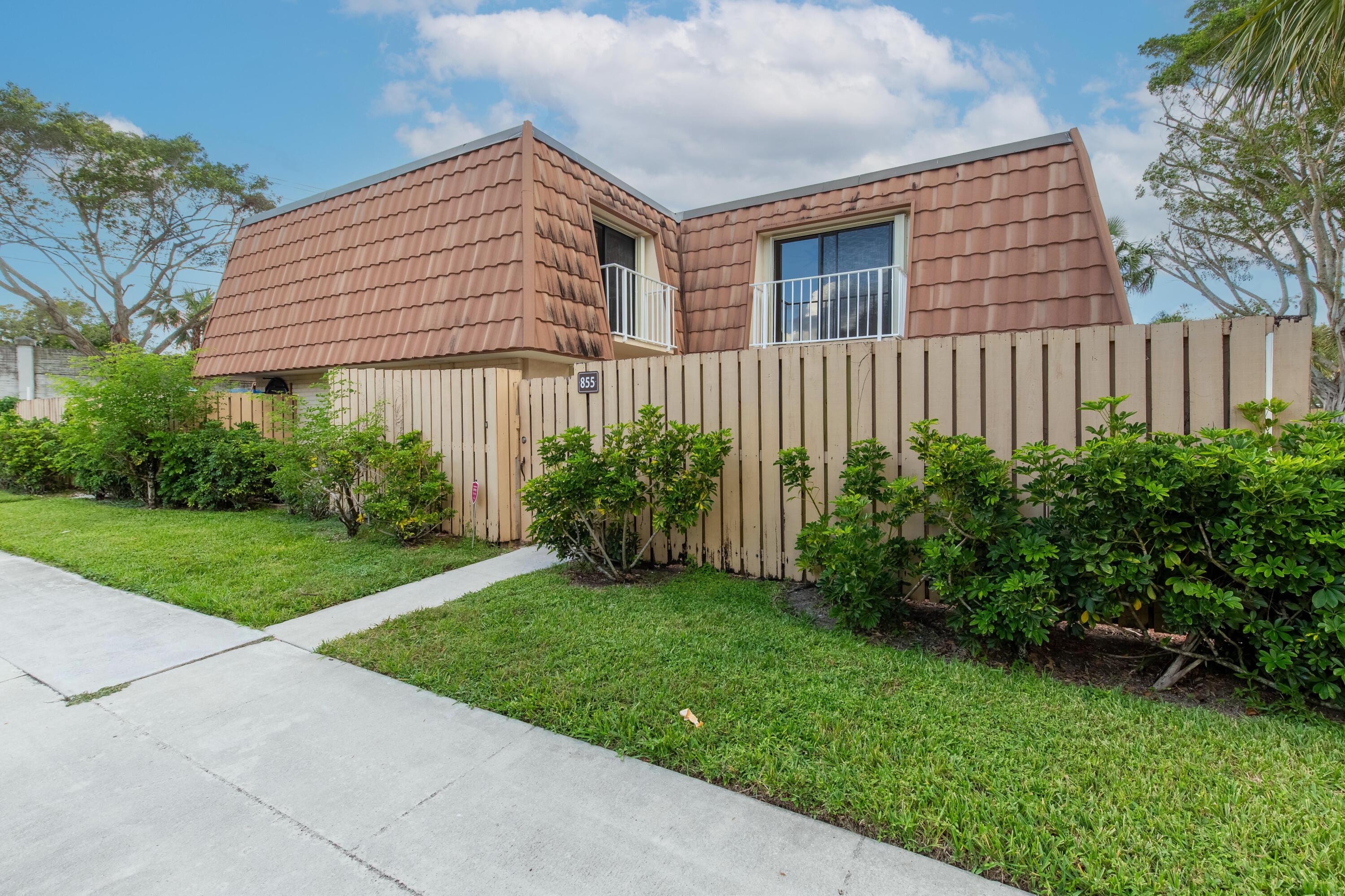 855 Blue Ridge Circle