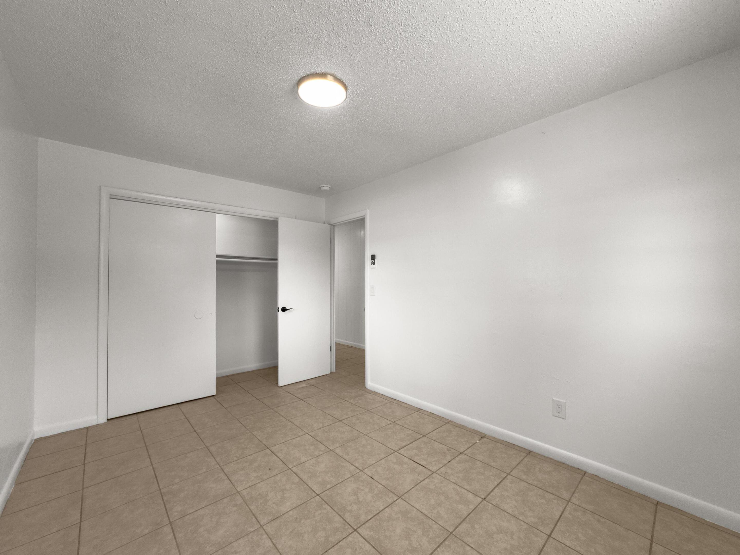 403 NE 26th Court