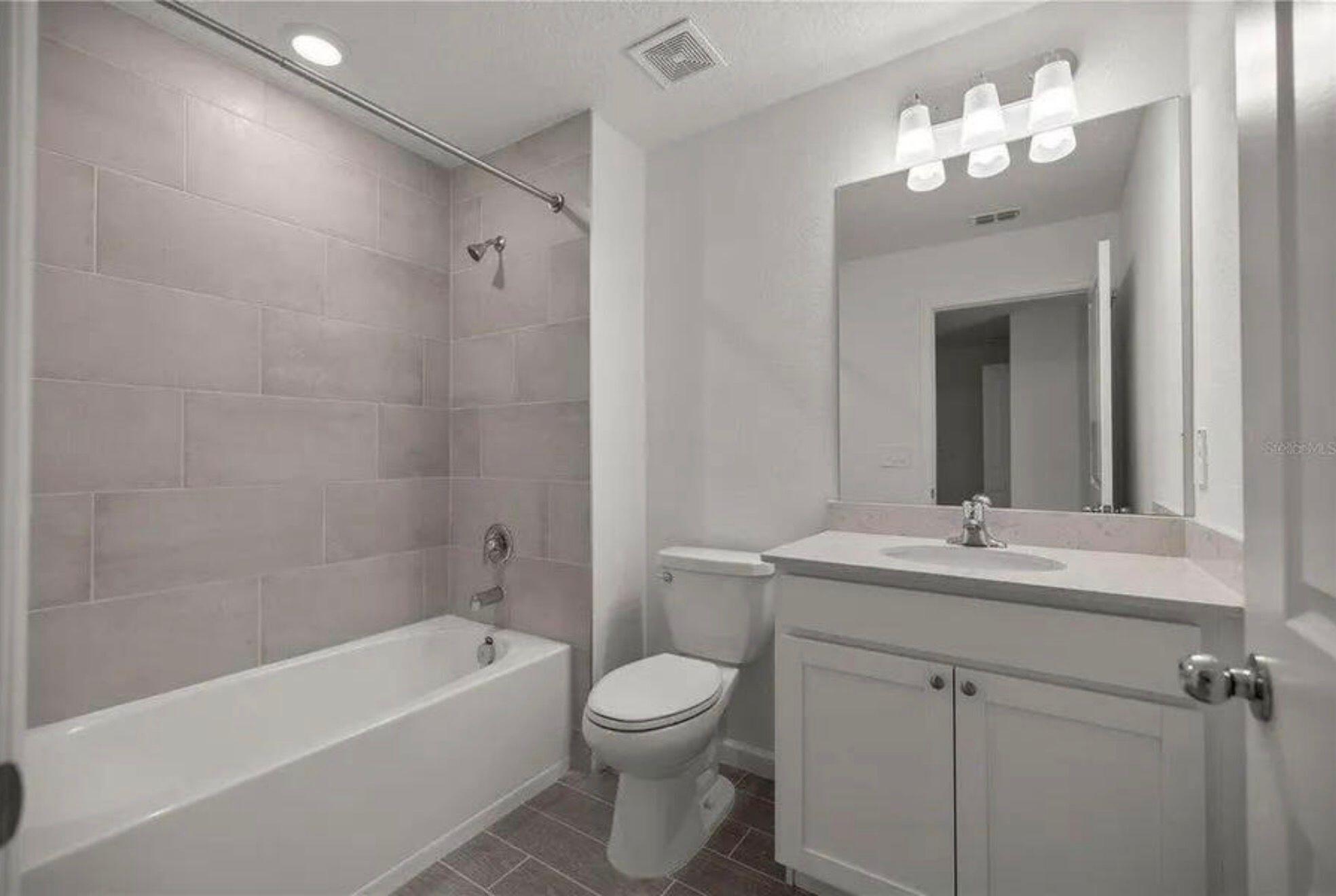 3601 SE 37th Court