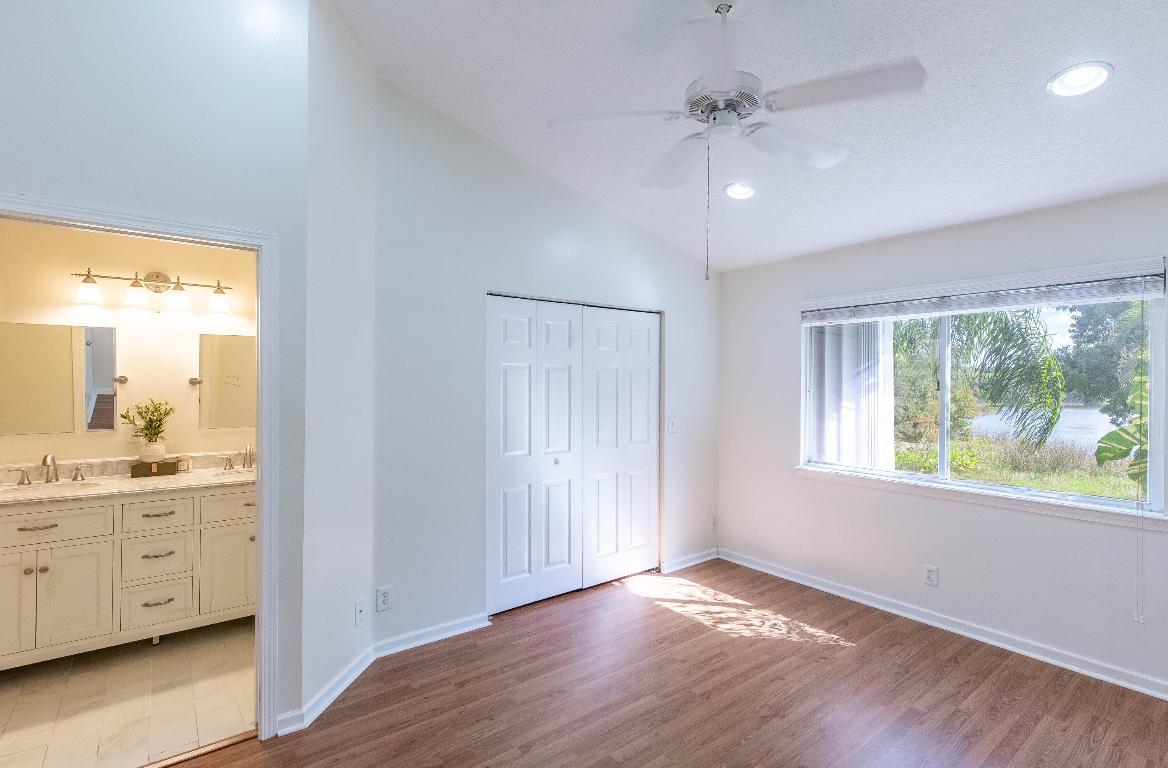 6916 Crooked Fence Drive