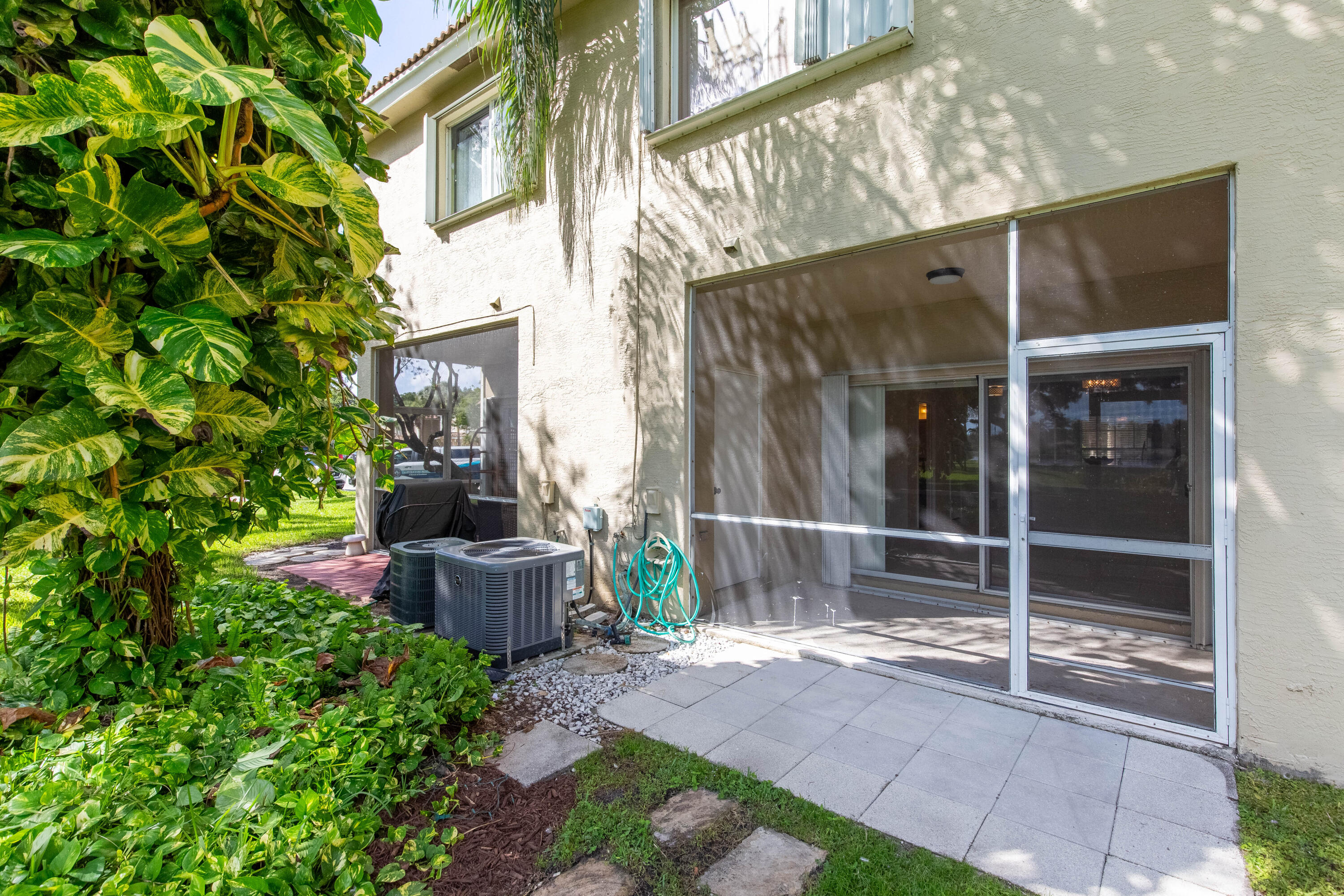 6916 Crooked Fence Drive