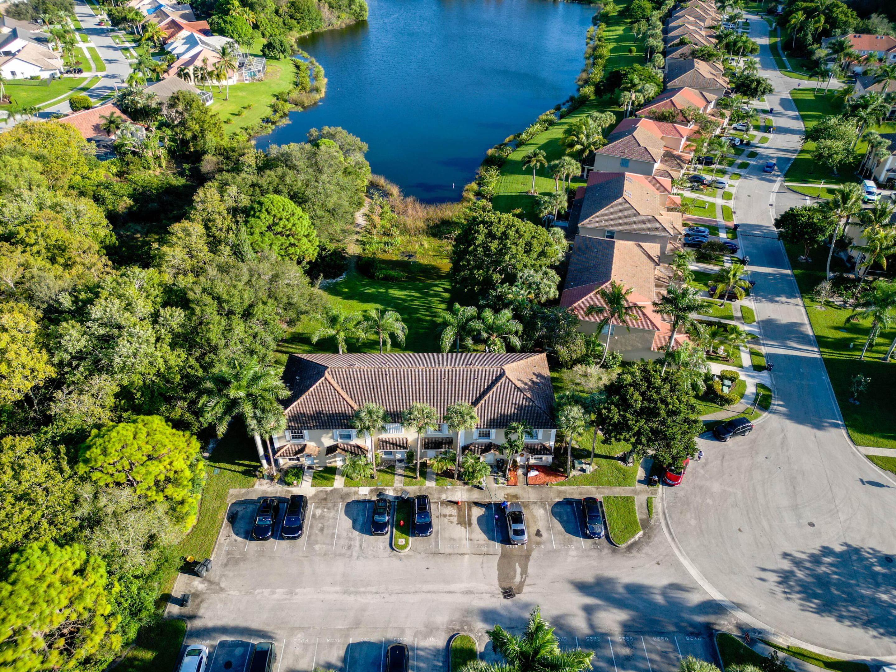 6916 Crooked Fence Drive