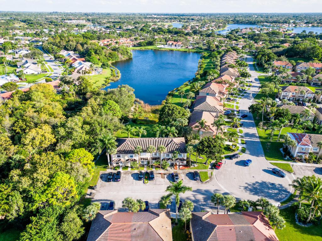 6916 Crooked Fence Drive