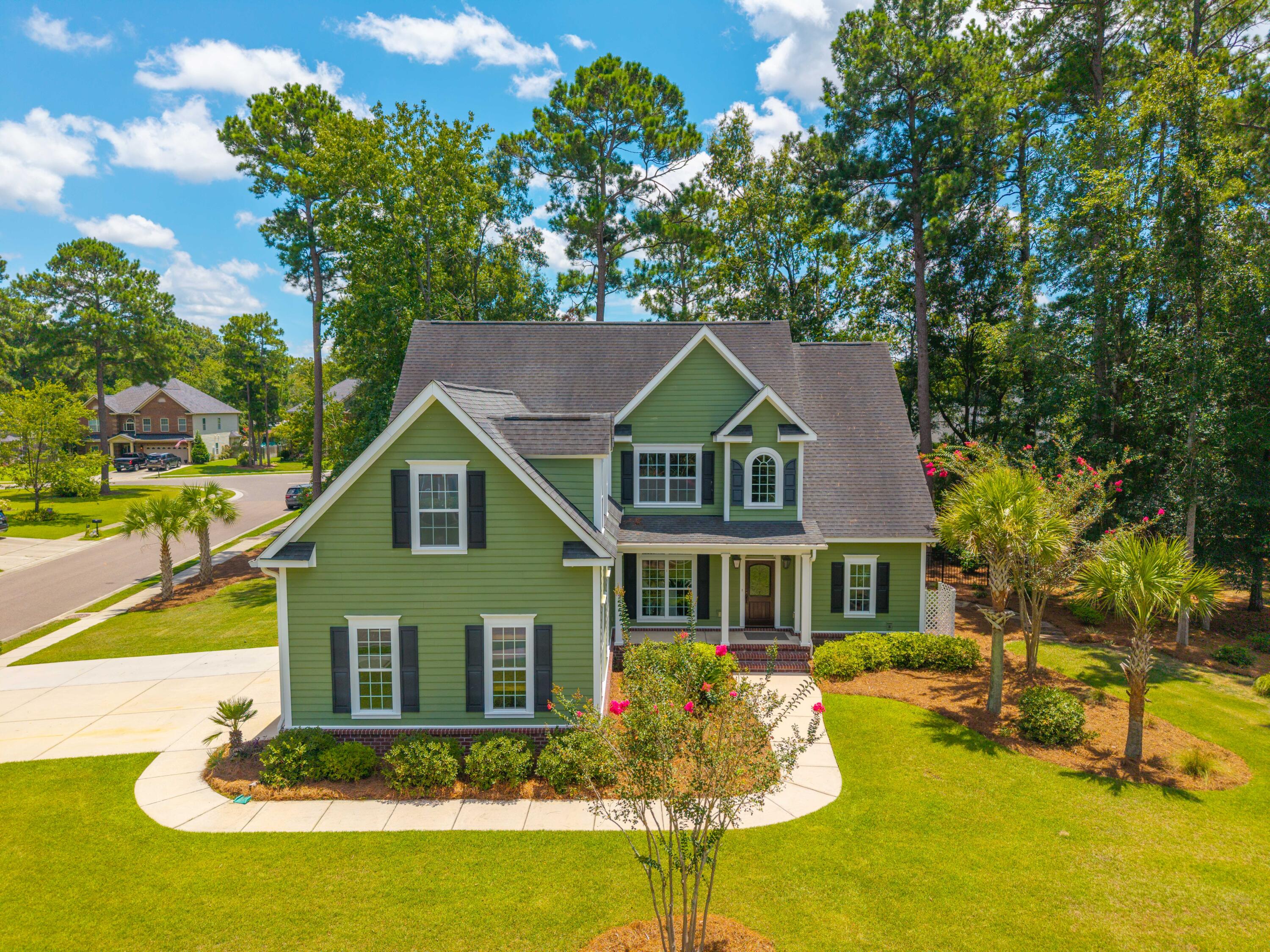 122 Pine Valley Drive