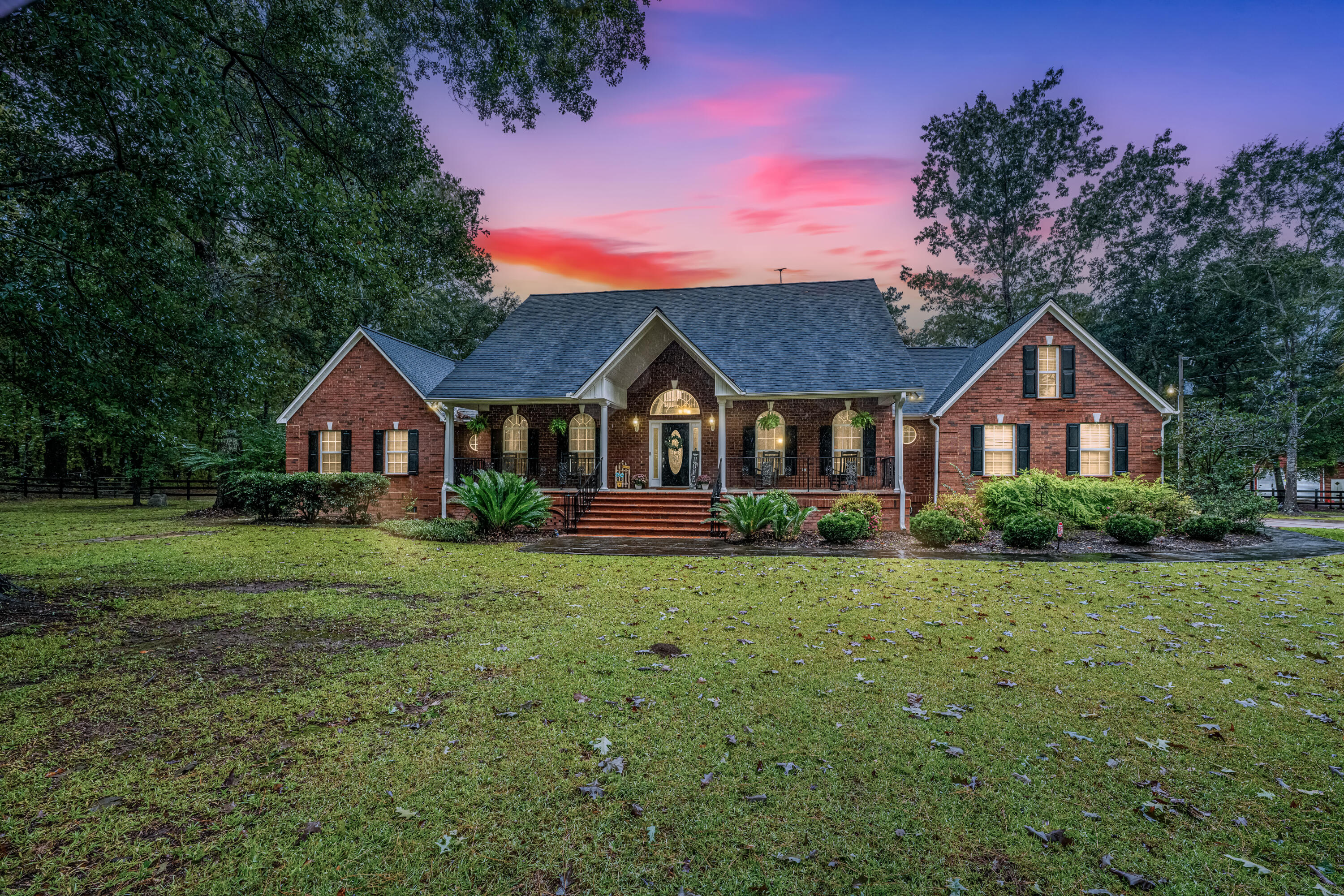 1155 Highway 61