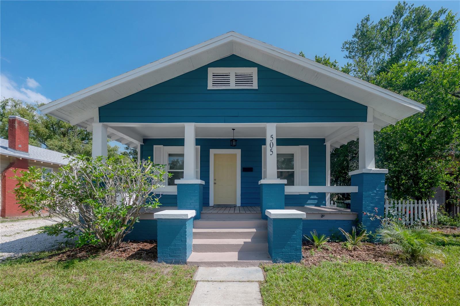 505 W WARREN AVE