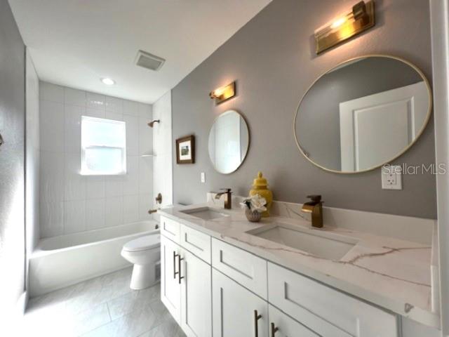 6505 N WELLINGTON AVE