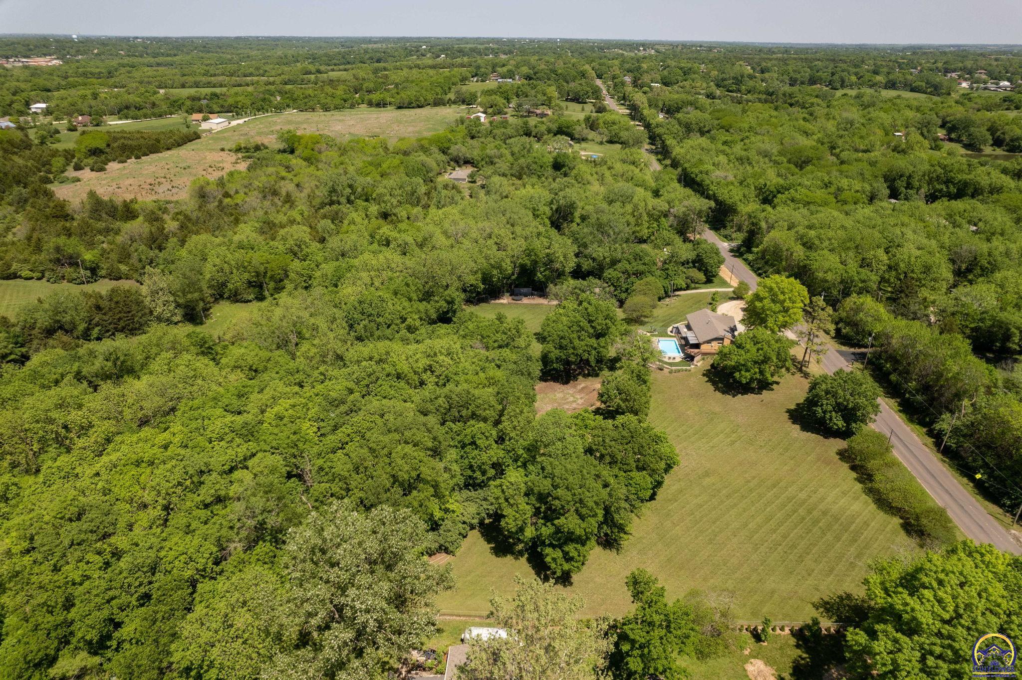 4737 NE Indian Creek RD